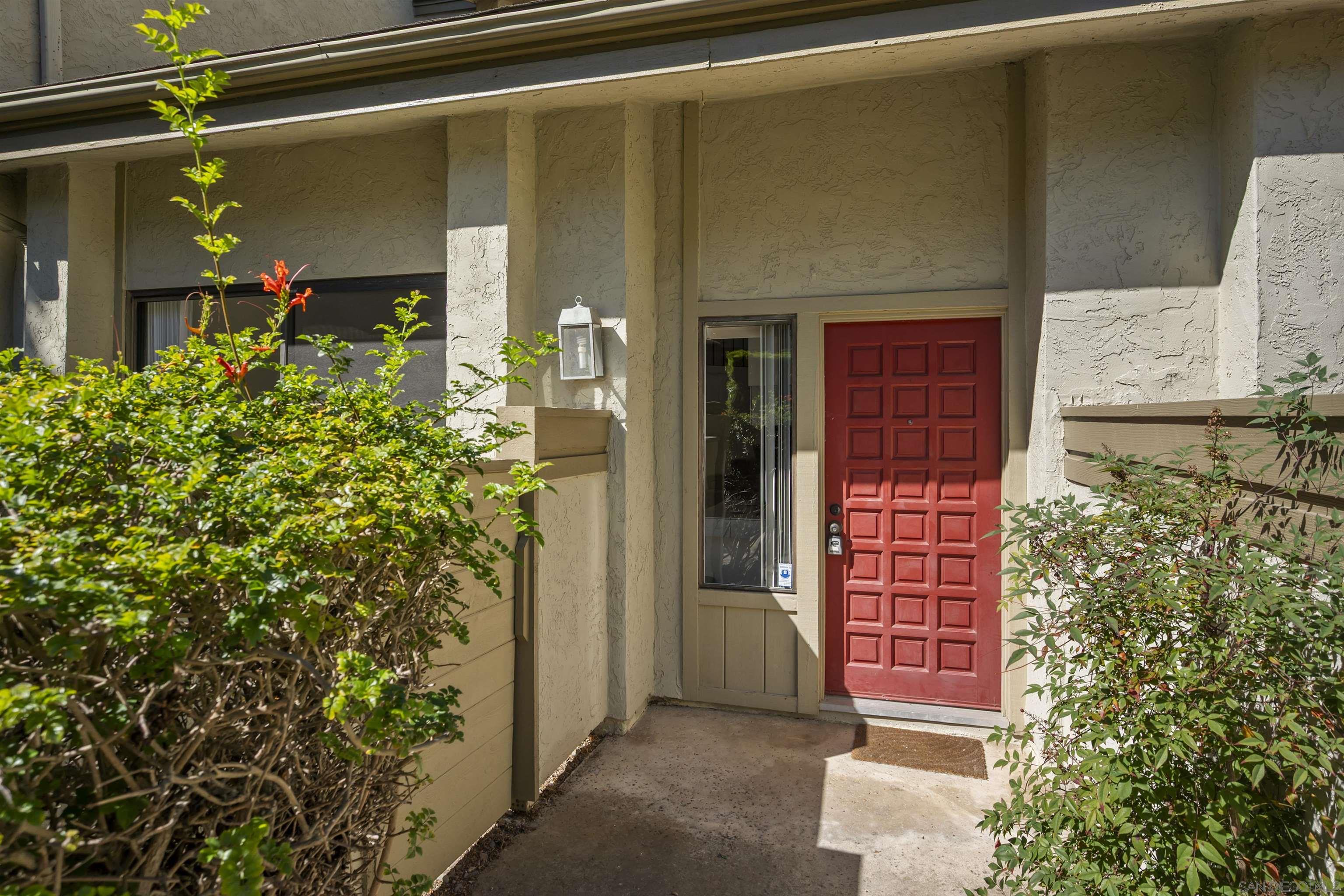 Detail Gallery Image 5 of 51 For 3216  Caminito Eastbluff  65, La Jolla,  CA 92037 - 3 Beds | 2/1 Baths
