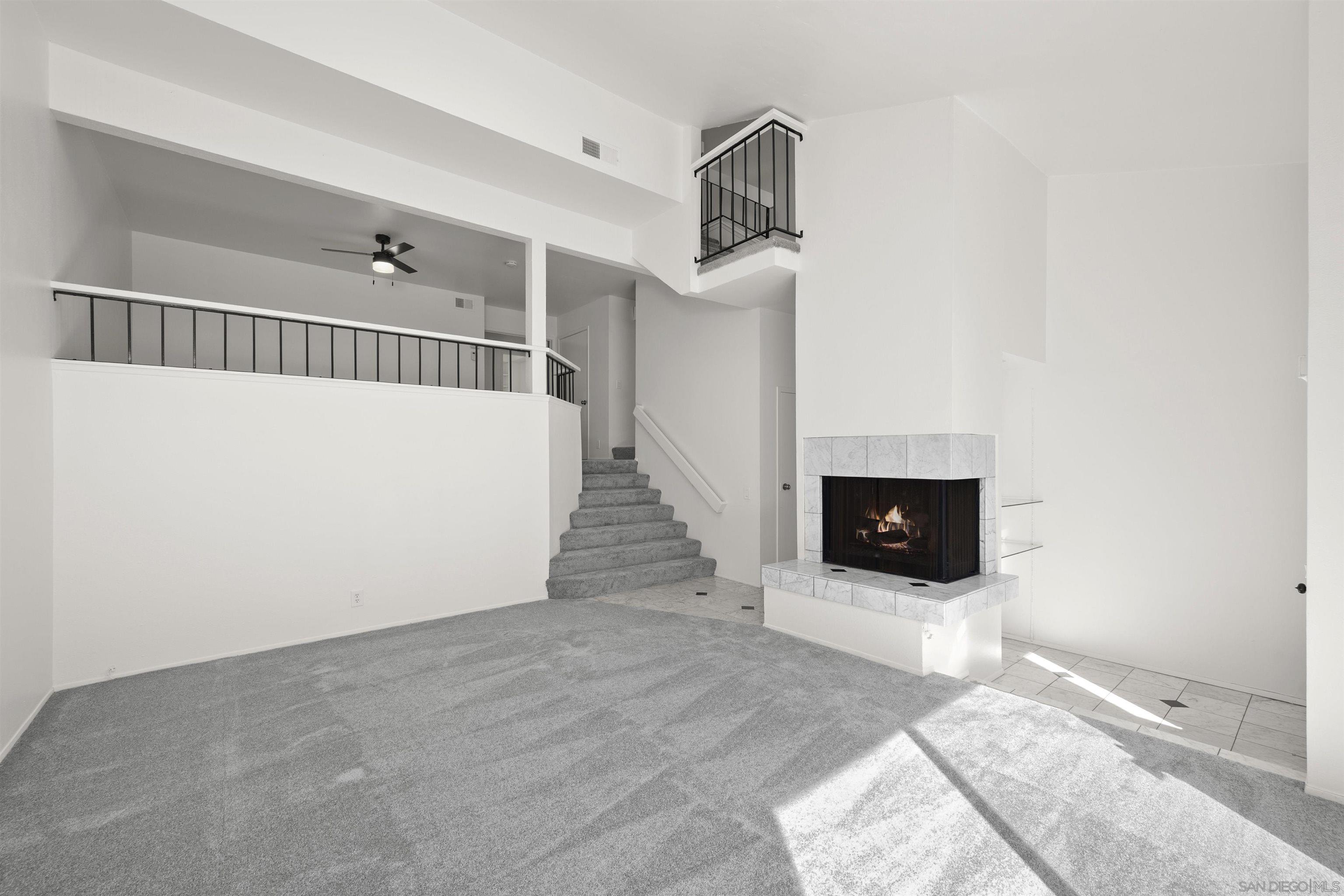 Detail Gallery Image 6 of 51 For 3216  Caminito Eastbluff  65, La Jolla,  CA 92037 - 3 Beds | 2/1 Baths