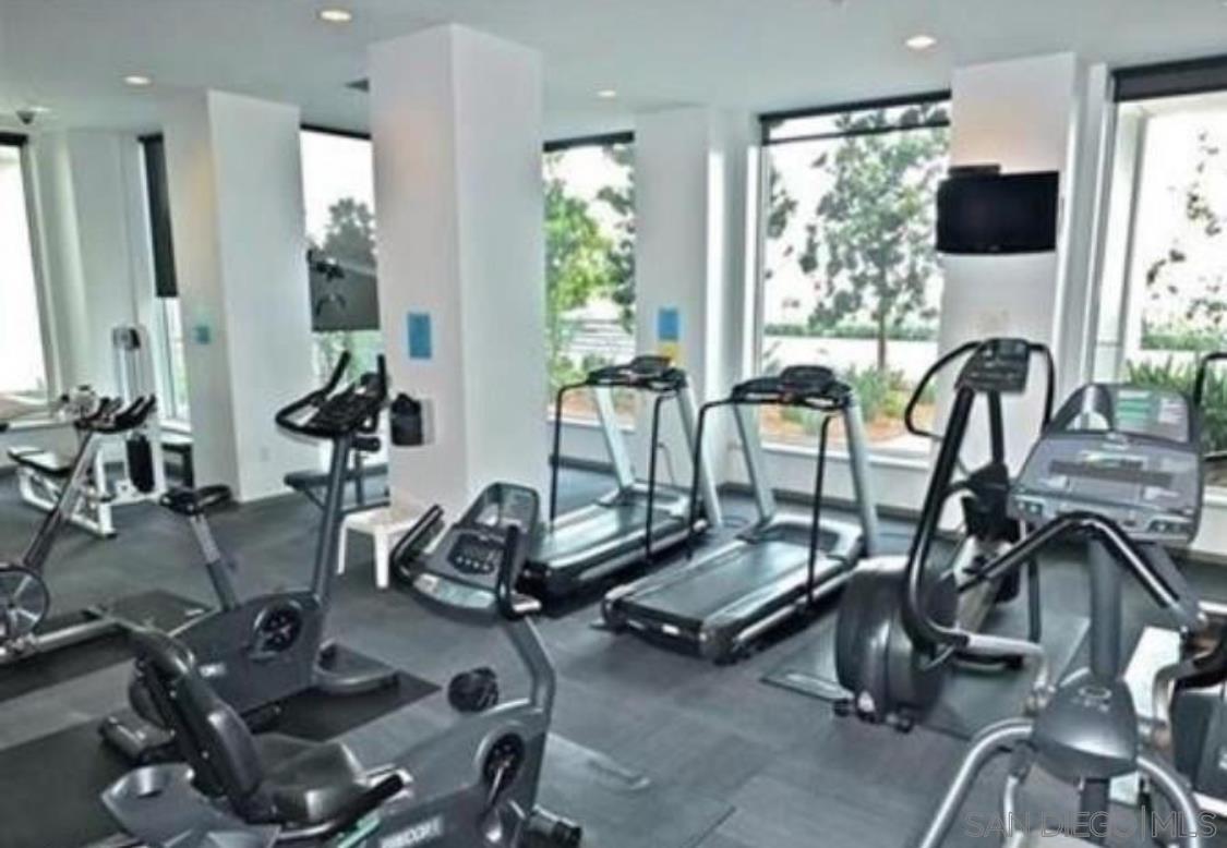 Detail Gallery Image 30 of 41 For 525 E Seaside Way  1607, Long Beach,  CA 90802 - 2 Beds | 1/1 Baths