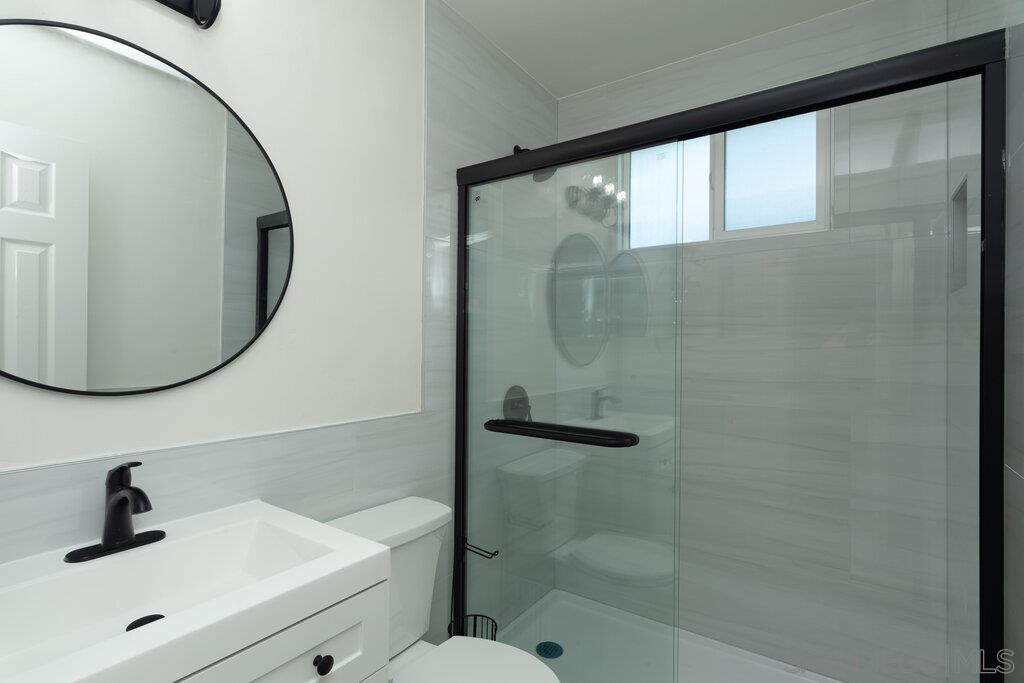 Detail Gallery Image 7 of 66 For 4125  Gamma St., San Diego,  CA 92113 - 2 Beds | 1 Baths