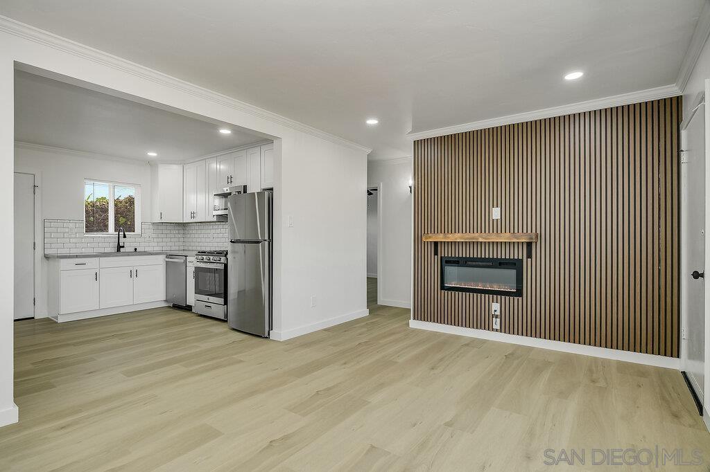 Detail Gallery Image 8 of 66 For 4125  Gamma St., San Diego,  CA 92113 - 2 Beds | 1 Baths