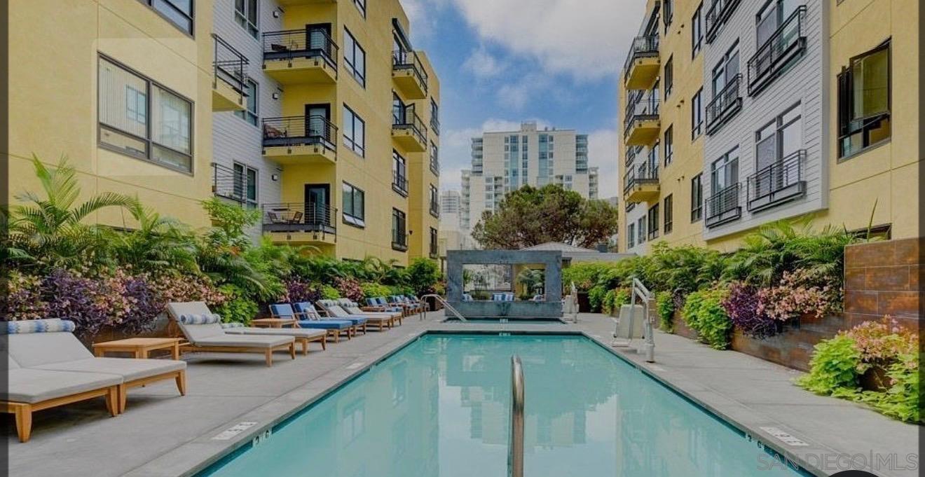 Detail Gallery Image 5 of 8 For 889  Date St  234, San Diego,  CA 92101 - 2 Beds | 2 Baths