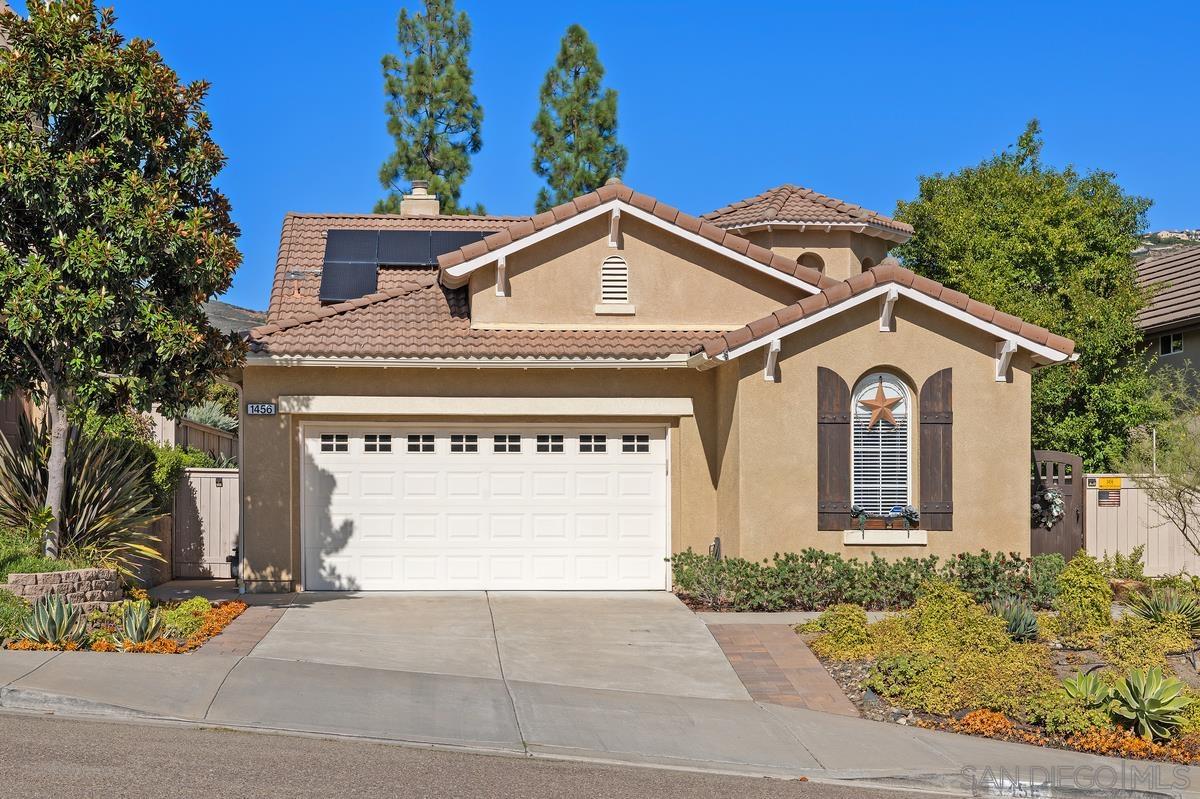 Detail Gallery Image 2 of 32 For 1456  Golden Sunset Dr., San Marcos,  CA 92078 - 4 Beds | 3 Baths