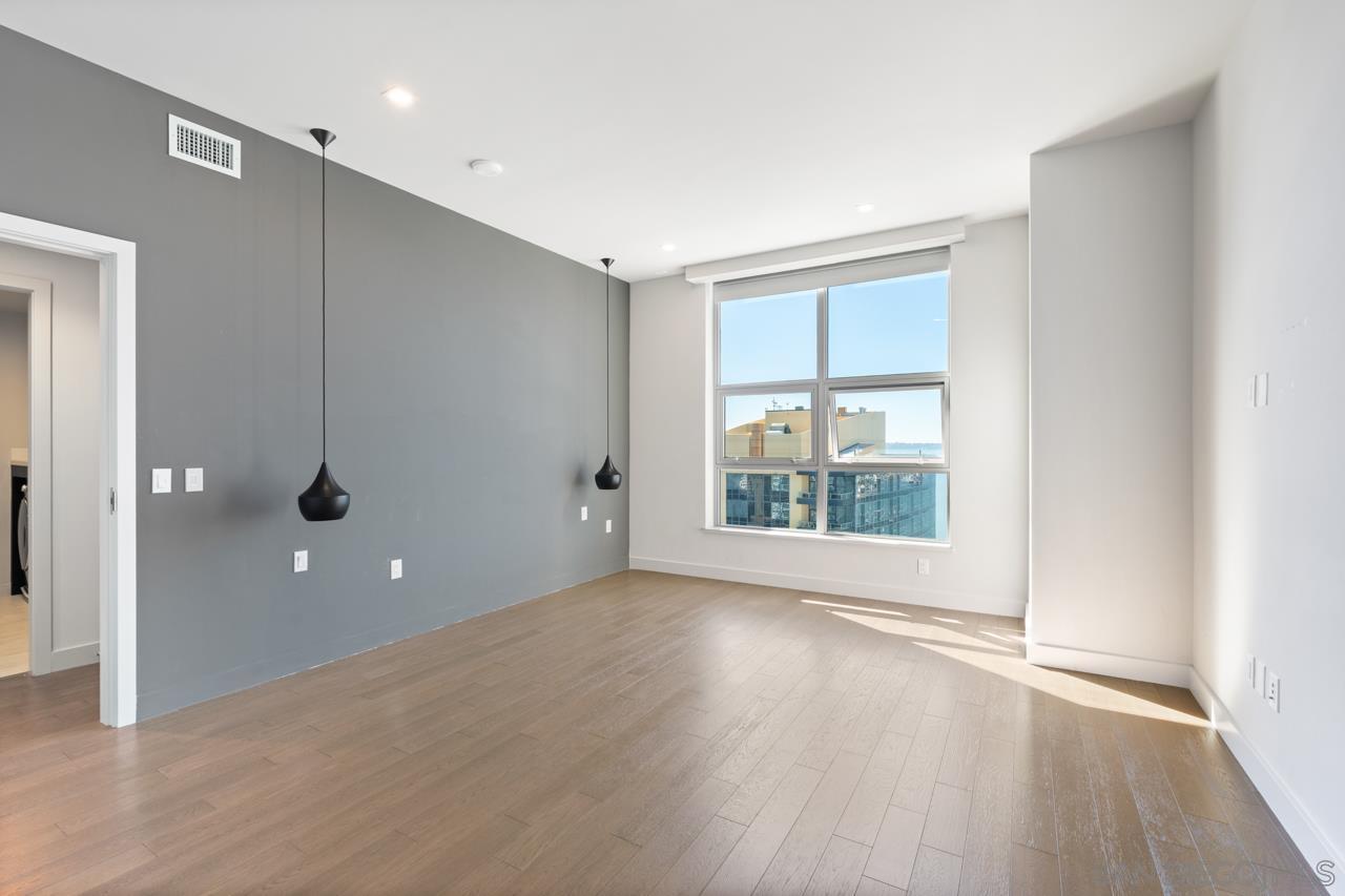 Detail Gallery Image 29 of 74 For 1388  Kettner Blvd  3604, San Diego,  CA 92101 - 3 Beds | 2/1 Baths