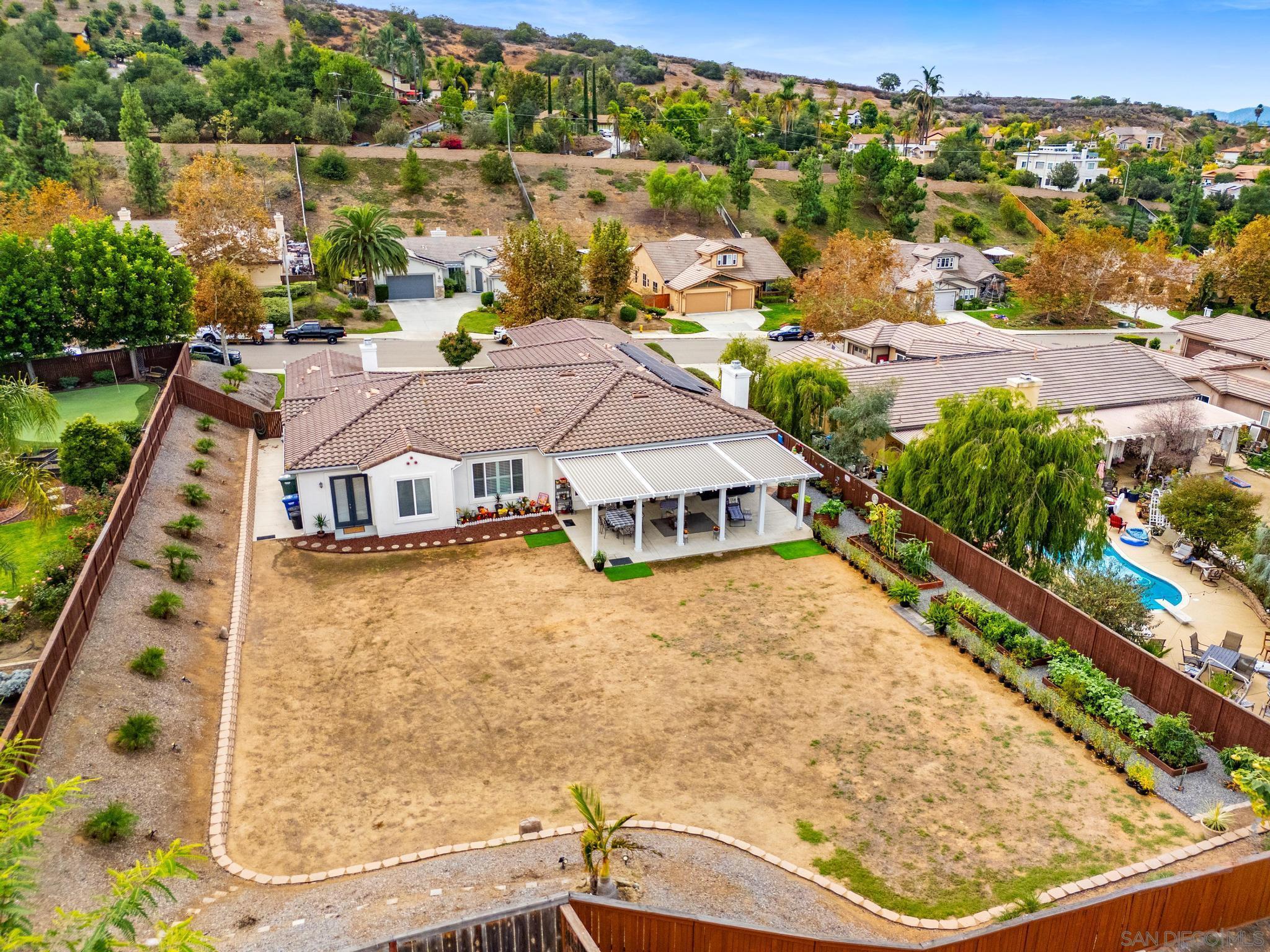 Detail Gallery Image 30 of 32 For 3252  Hidden Estate Lane, Escondido,  CA 92027 - 5 Beds | 3/1 Baths