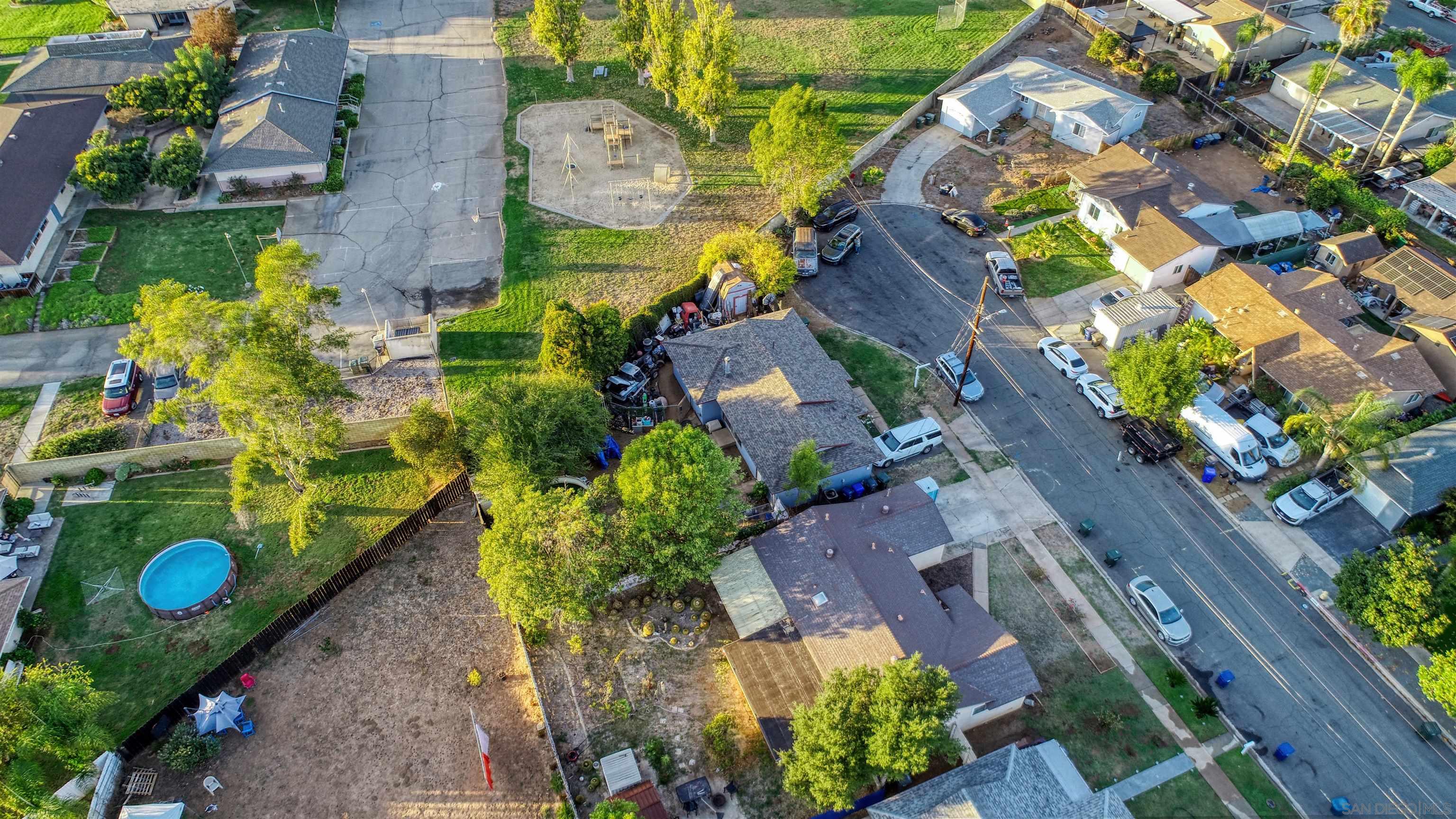 Detail Gallery Image 36 of 37 For 1117  Kings Rd, Escondido,  CA 92027 - 3 Beds | 1/1 Baths