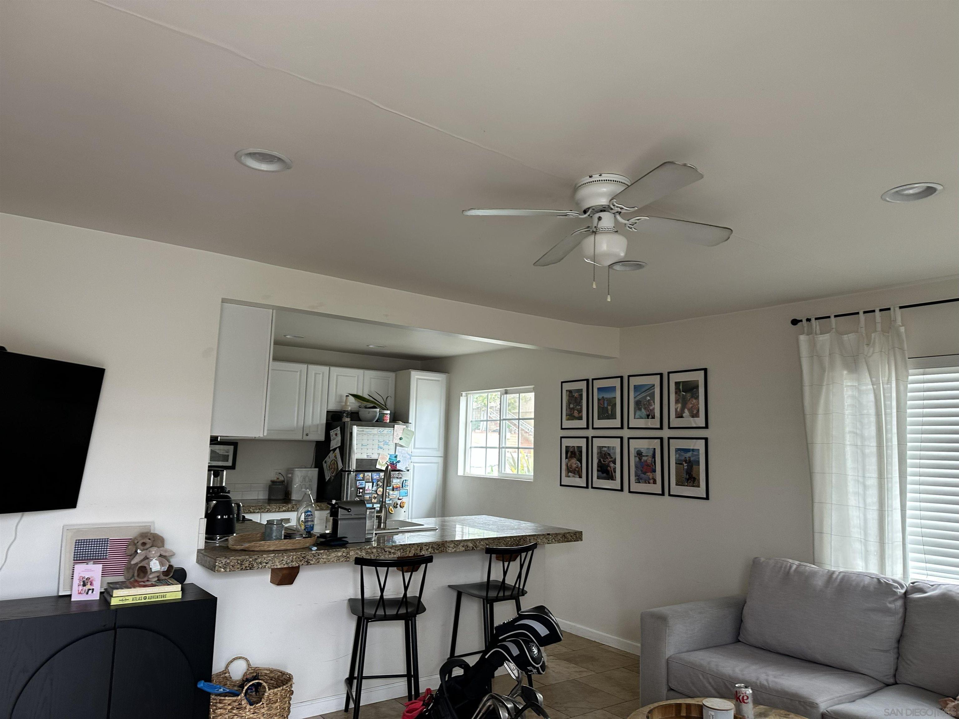 Detail Gallery Image 2 of 2 For 5562  Riley Street, San Diego,  CA 92110 - 2 Beds | 1 Baths