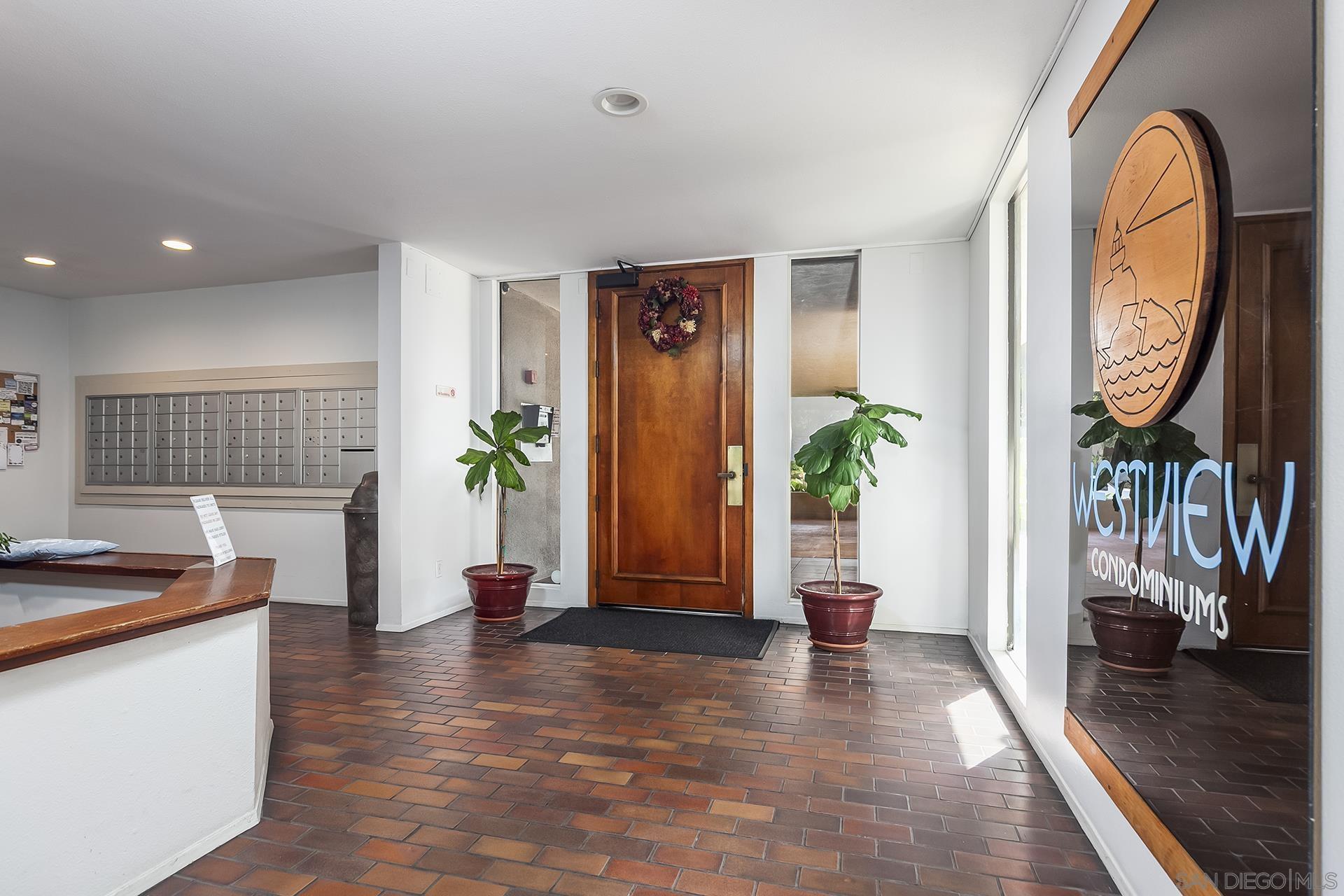 Detail Gallery Image 31 of 60 For 3098  Rue Dorleans  #302,  San Diego,  CA 92110 - 1 Beds | 1 Baths