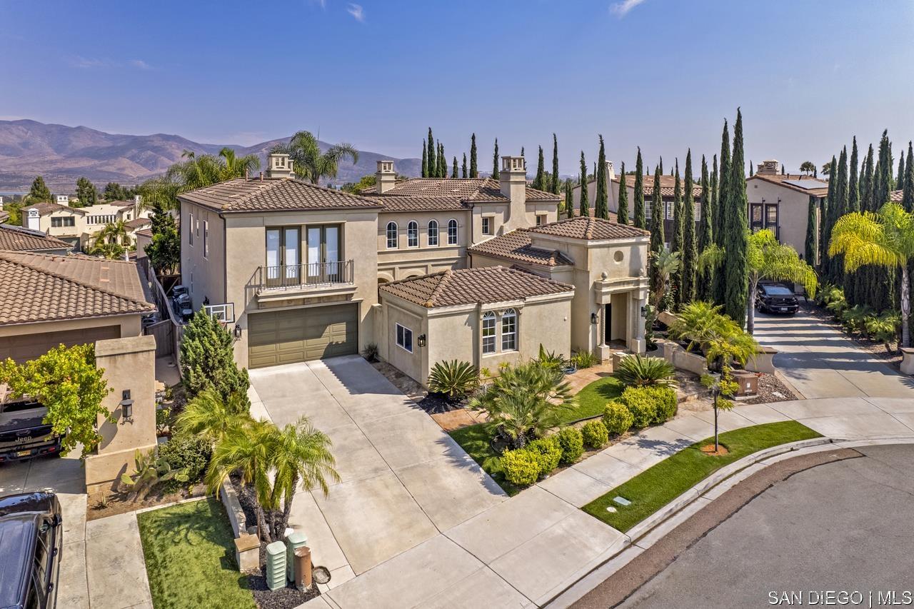 Detail Gallery Image 2 of 53 For 2832  Echo Ridge Ct, Chula Vista,  CA 91915 - 5 Beds | 4/1 Baths