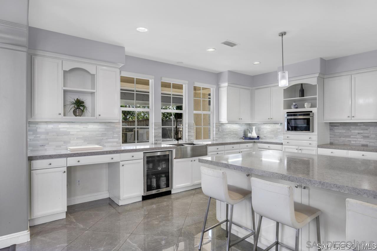 Detail Gallery Image 13 of 53 For 2832  Echo Ridge Ct, Chula Vista,  CA 91915 - 5 Beds | 4/1 Baths