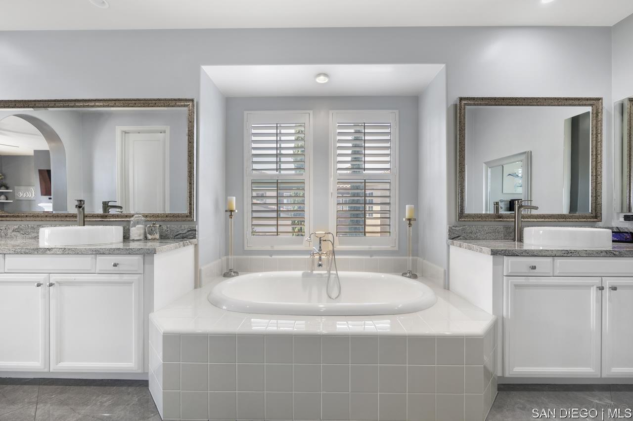 Detail Gallery Image 29 of 53 For 2832  Echo Ridge Ct, Chula Vista,  CA 91915 - 5 Beds | 4/1 Baths