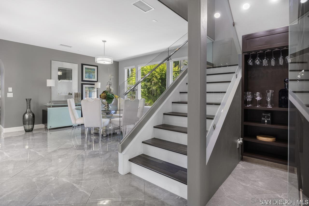 Detail Gallery Image 7 of 53 For 2832  Echo Ridge Ct, Chula Vista,  CA 91915 - 5 Beds | 4/1 Baths