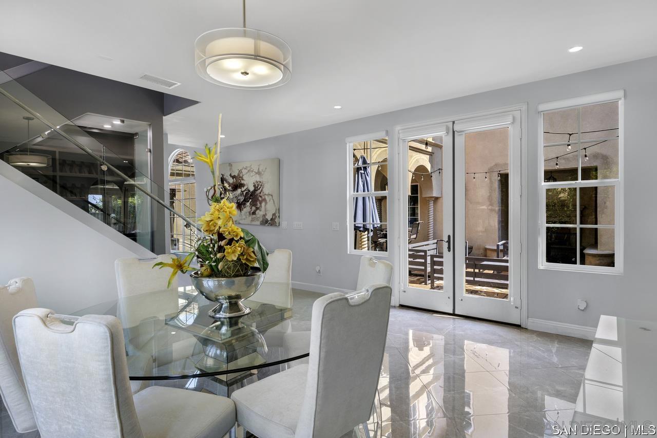 Detail Gallery Image 9 of 53 For 2832  Echo Ridge Ct, Chula Vista,  CA 91915 - 5 Beds | 4/1 Baths