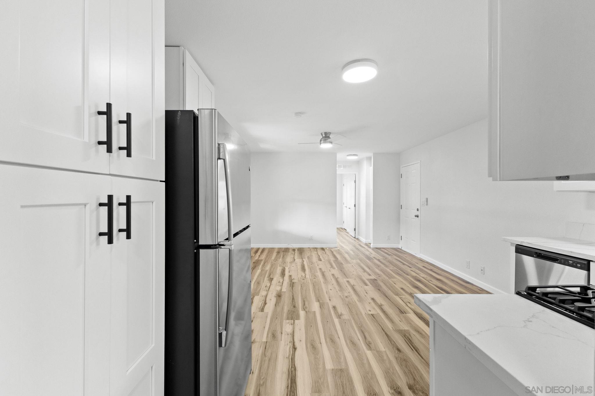 Detail Gallery Image 7 of 50 For 450 E Bradley Ave  #18,  El Cajon,  CA 92021 - 2 Beds | 2 Baths