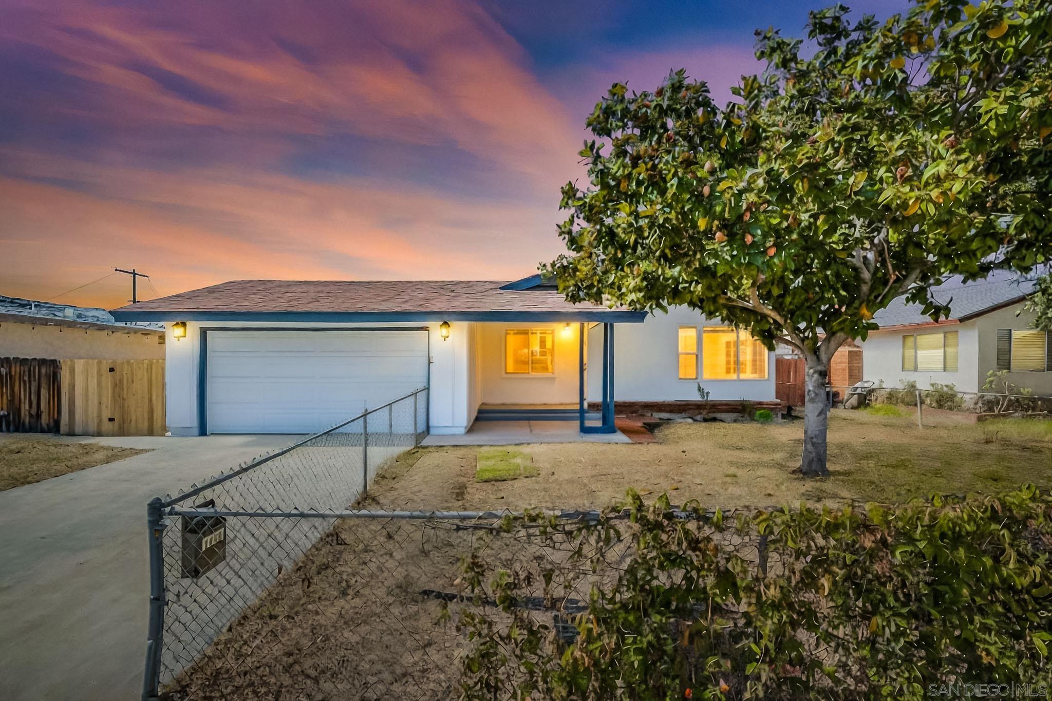 Front Image Thumbnail for SD250042366