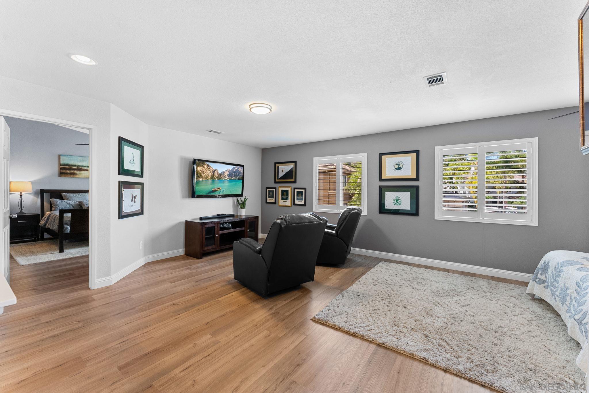 Detail Gallery Image 23 of 35 For 1048  via Vera Cruz, San Marcos,  CA 92078 - 4 Beds | 2/1 Baths