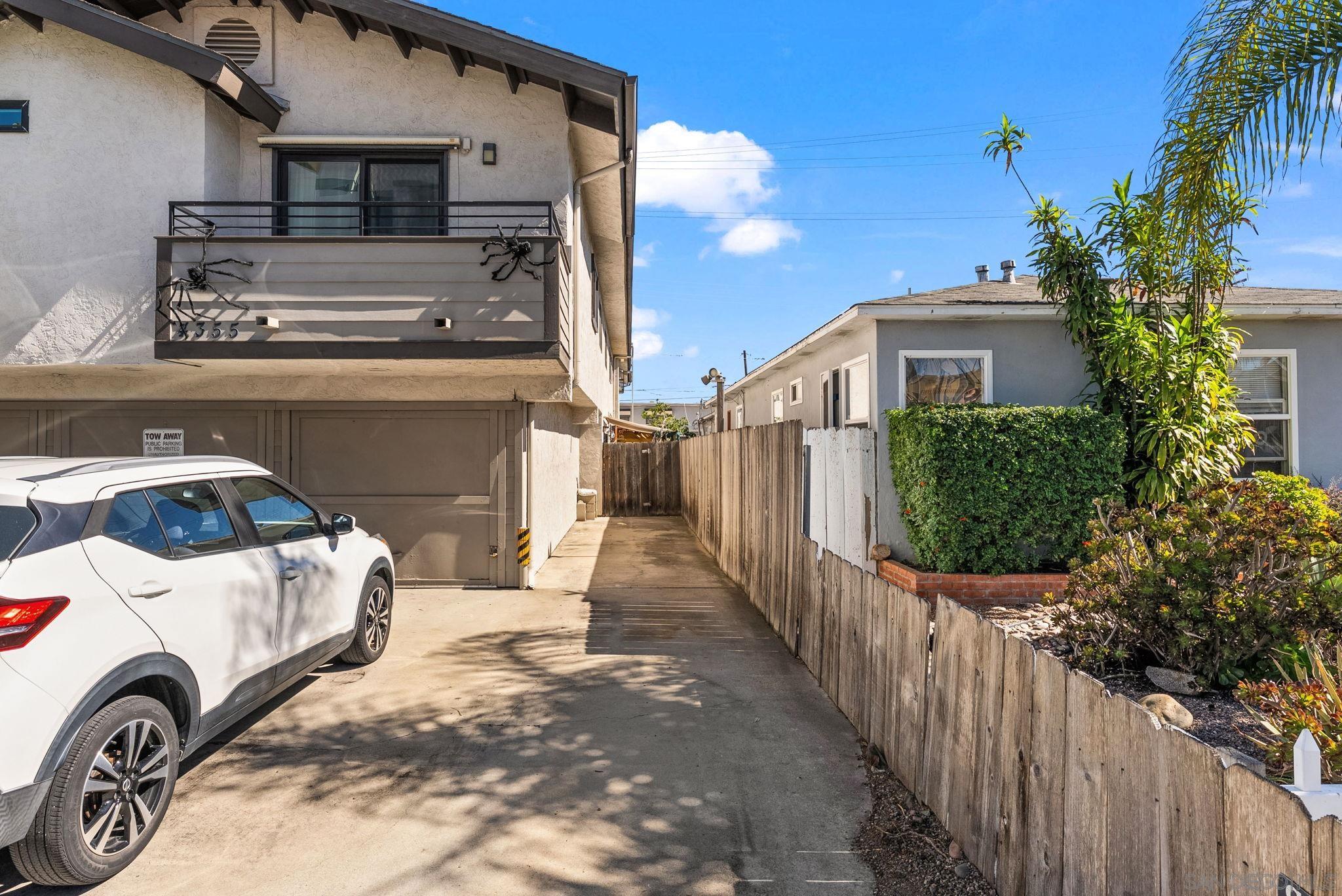 Detail Gallery Image 27 of 39 For 4355  Utah Street  #2,  San Diego,  CA 92104 - 2 Beds | 2 Baths