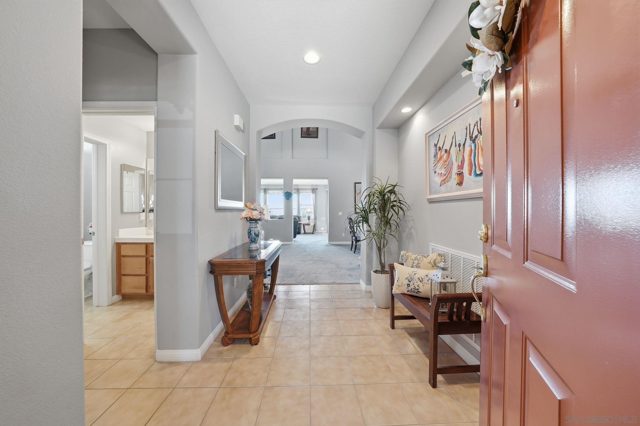 Detail Gallery Image 2 of 56 For 1166  Sea Bird Way, San Diego,  CA 92154 - 5 Beds | 3 Baths