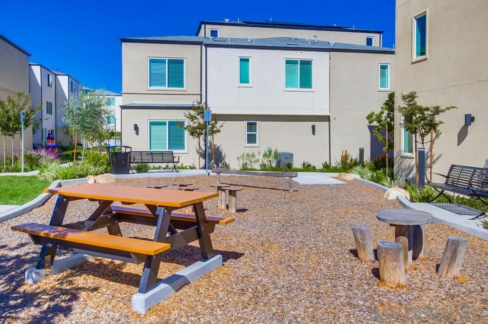 Detail Gallery Image 36 of 36 For 5305  Seacliff Place  #1,  San Diego,  CA 92154 - 3 Beds | 2/1 Baths