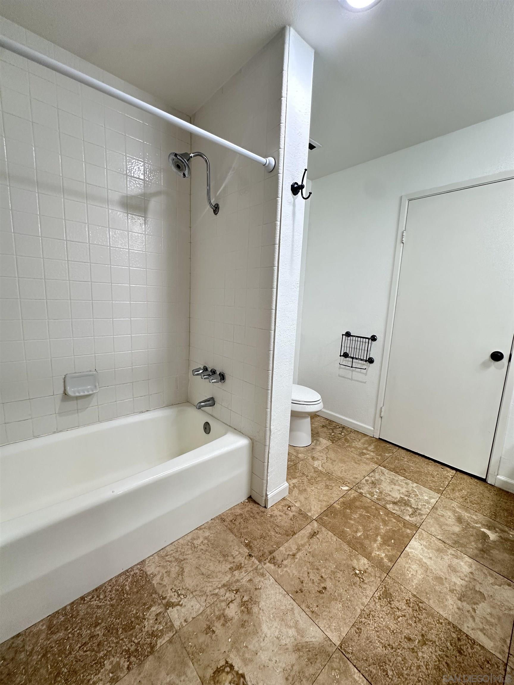 Detail Gallery Image 16 of 28 For 3031  Plaza Lorenzo, Bonita,  CA 91902 - 2 Beds | 1/1 Baths