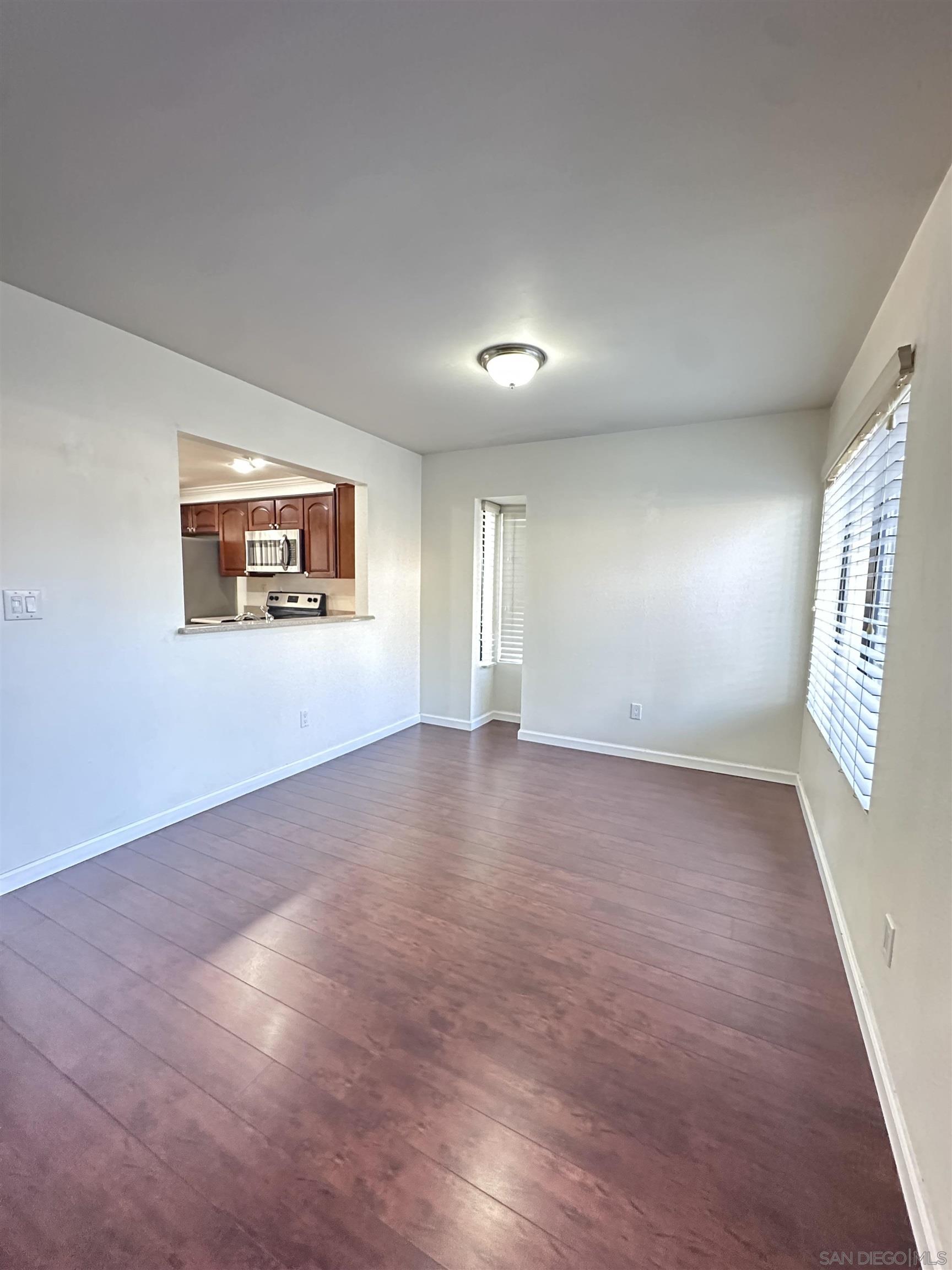 Detail Gallery Image 4 of 28 For 3031  Plaza Lorenzo, Bonita,  CA 91902 - 2 Beds | 1/1 Baths