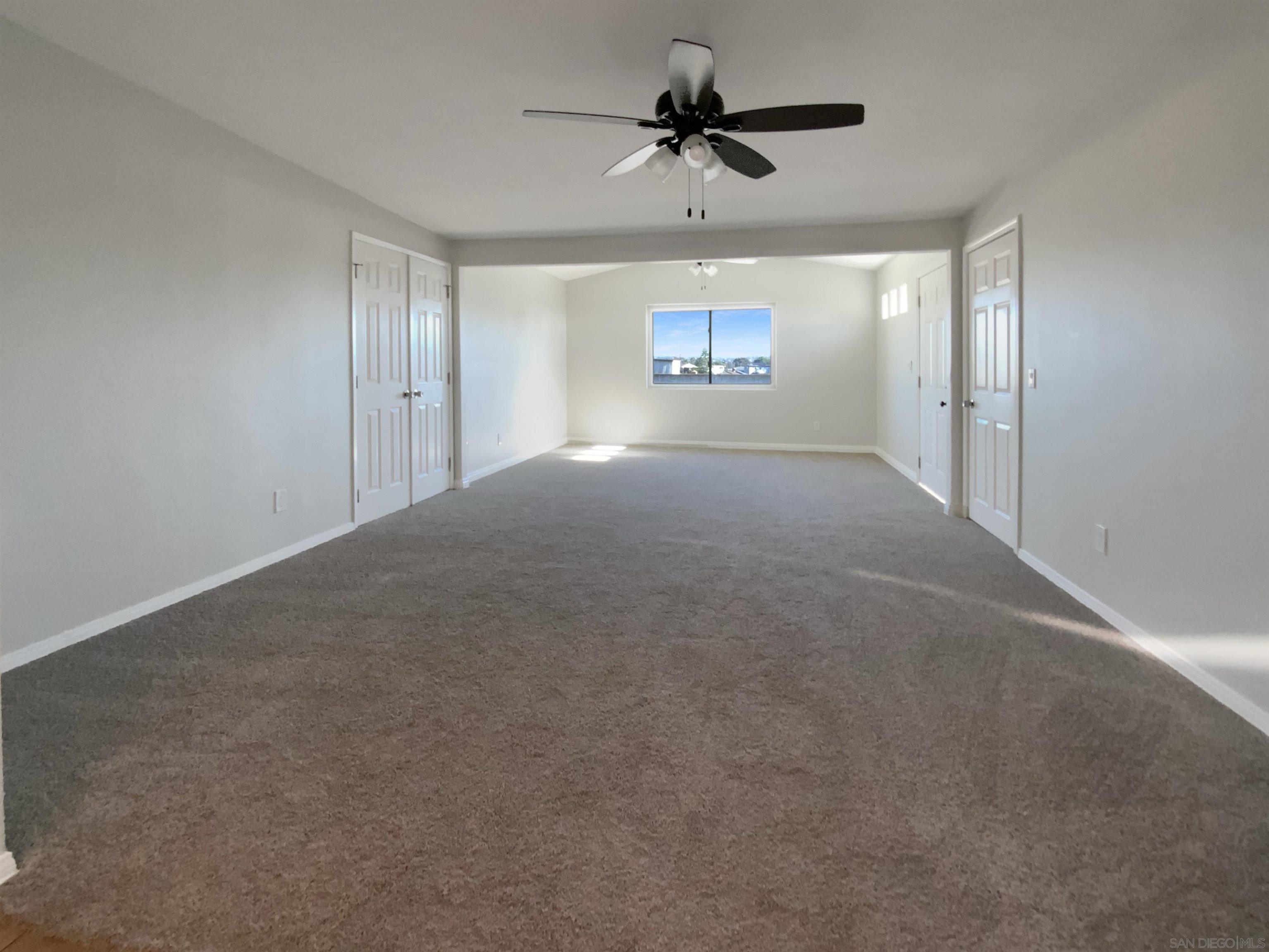 Detail Gallery Image 17 of 26 For 5819  Roanoke St, San Diego,  CA 92139 - 4 Beds | 3 Baths