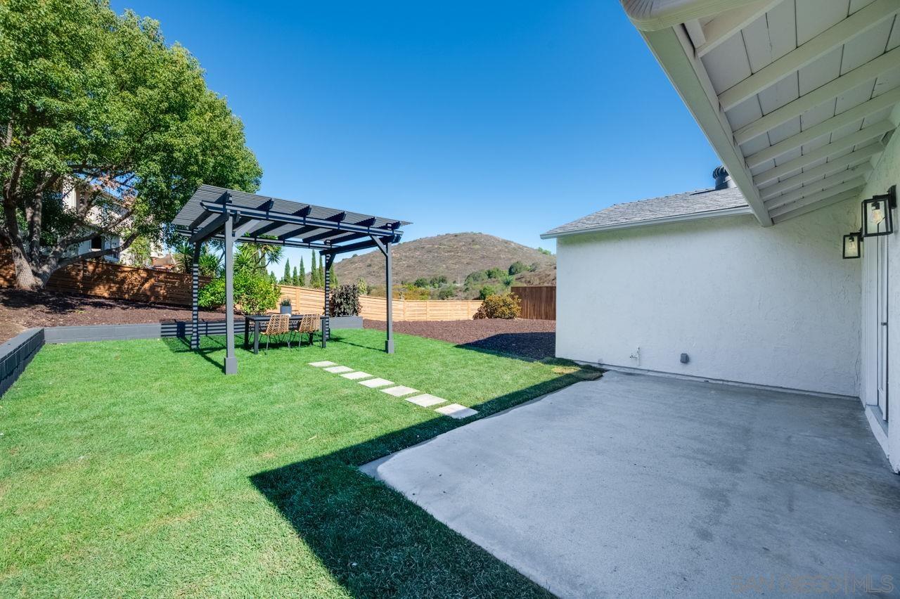 Detail Gallery Image 35 of 73 For 11384  Almazon St, San Diego,  CA 92129 - 3 Beds | 2 Baths