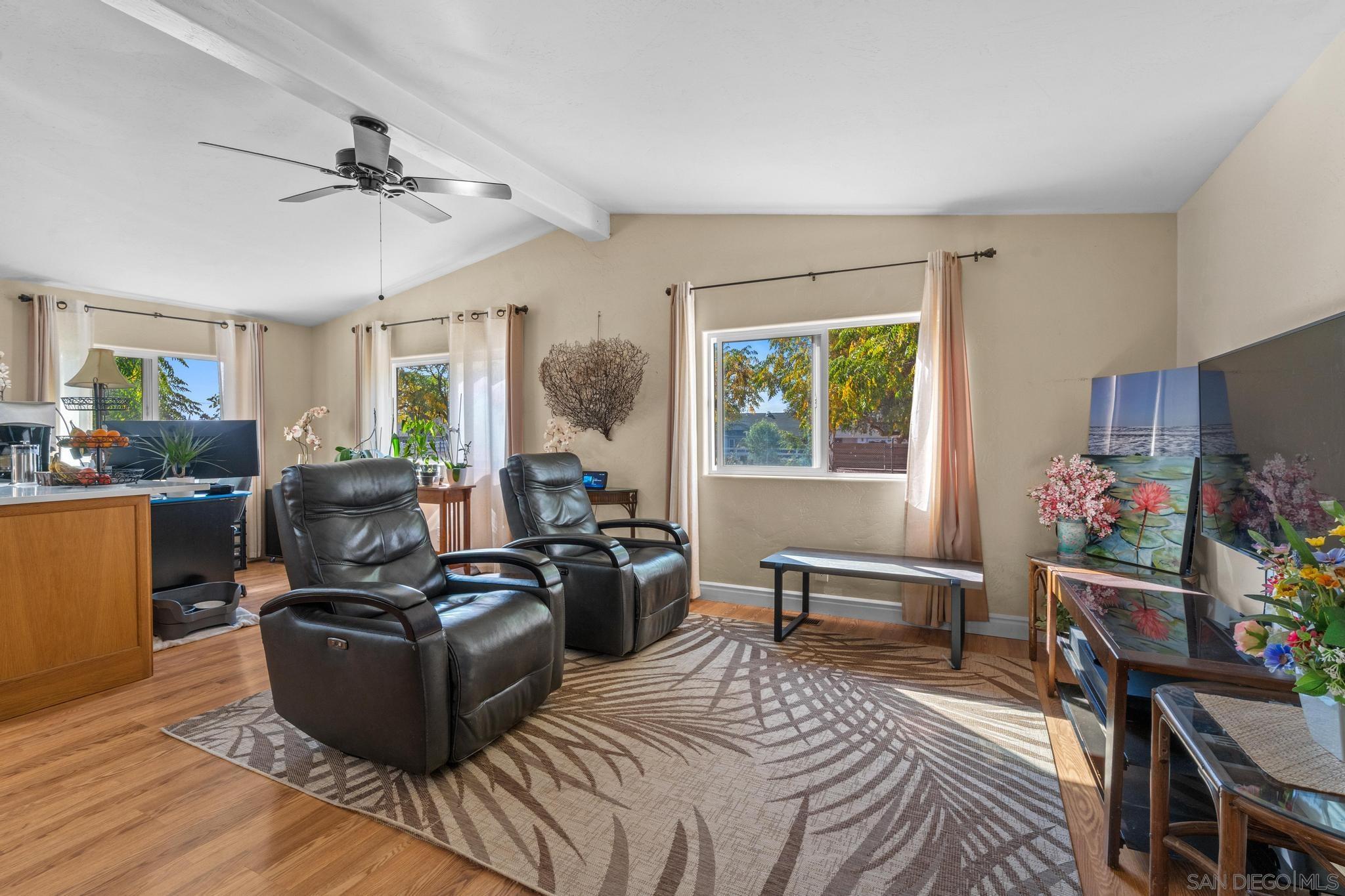 Detail Gallery Image 14 of 59 For 1550  Keyes Road, Ramona,  CA 92065 - 6 Beds | 3 Baths