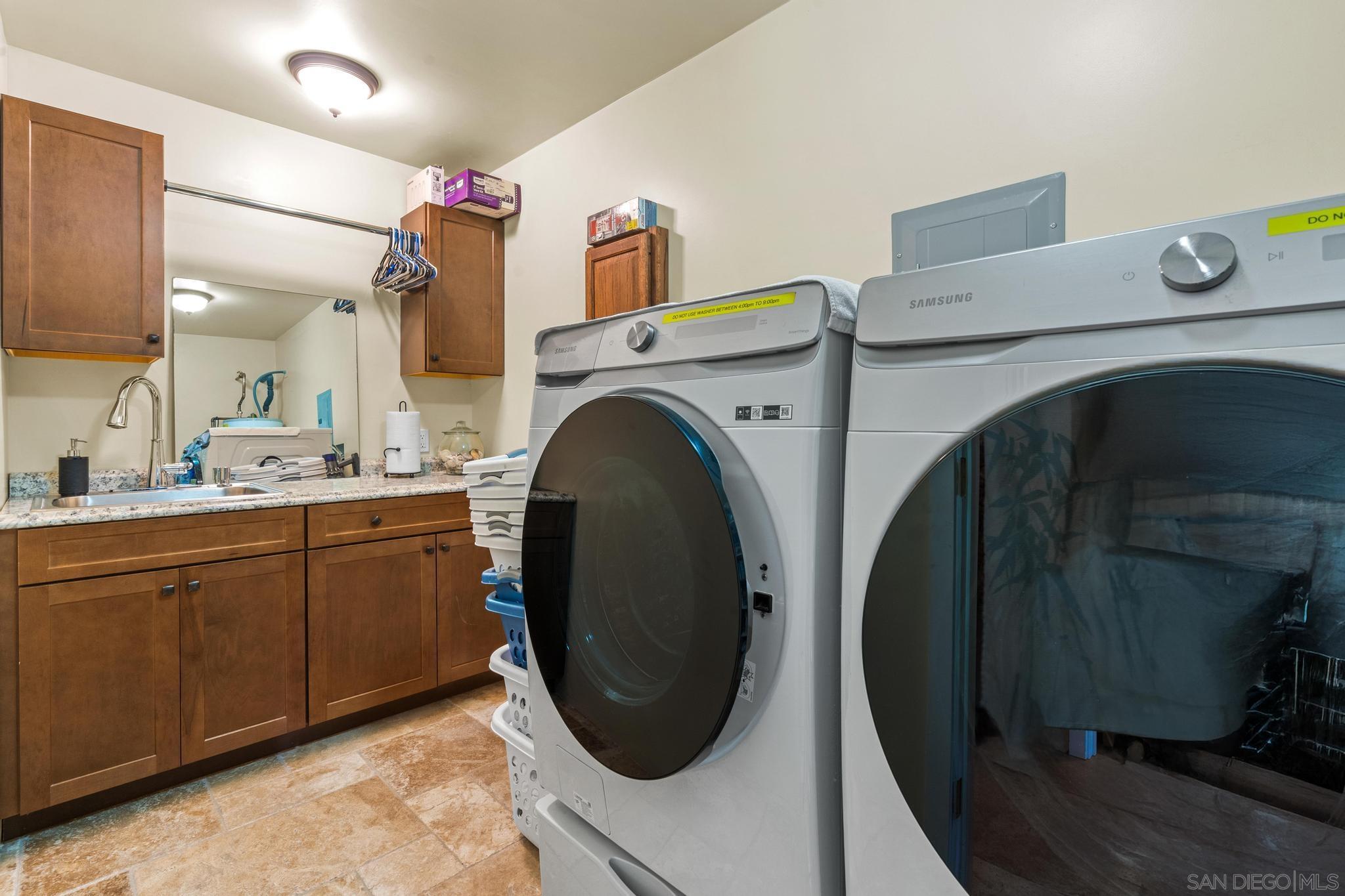 Detail Gallery Image 25 of 59 For 1550  Keyes Road, Ramona,  CA 92065 - 6 Beds | 3 Baths