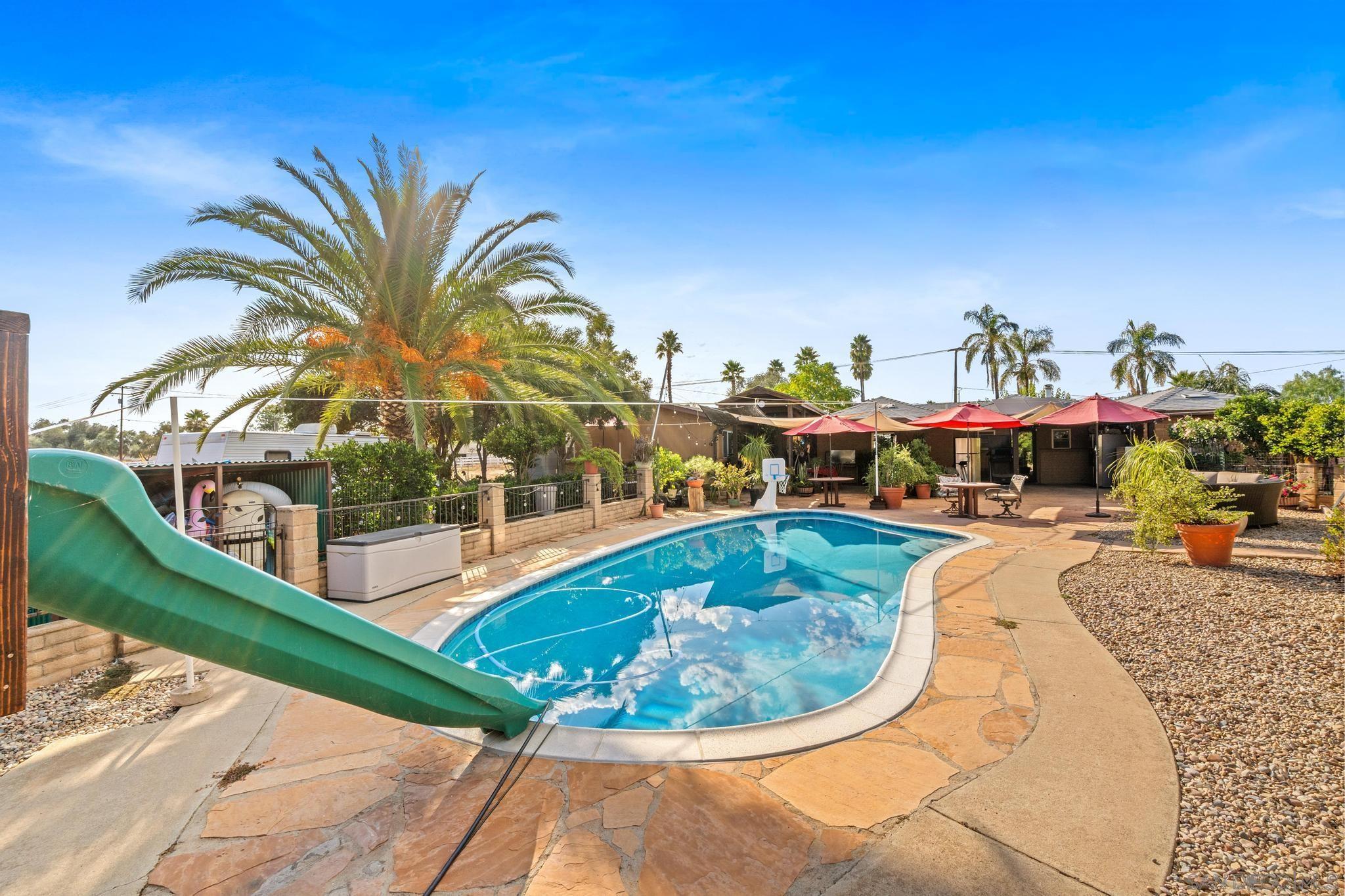 Detail Gallery Image 31 of 59 For 1550  Keyes Road, Ramona,  CA 92065 - 6 Beds | 3 Baths