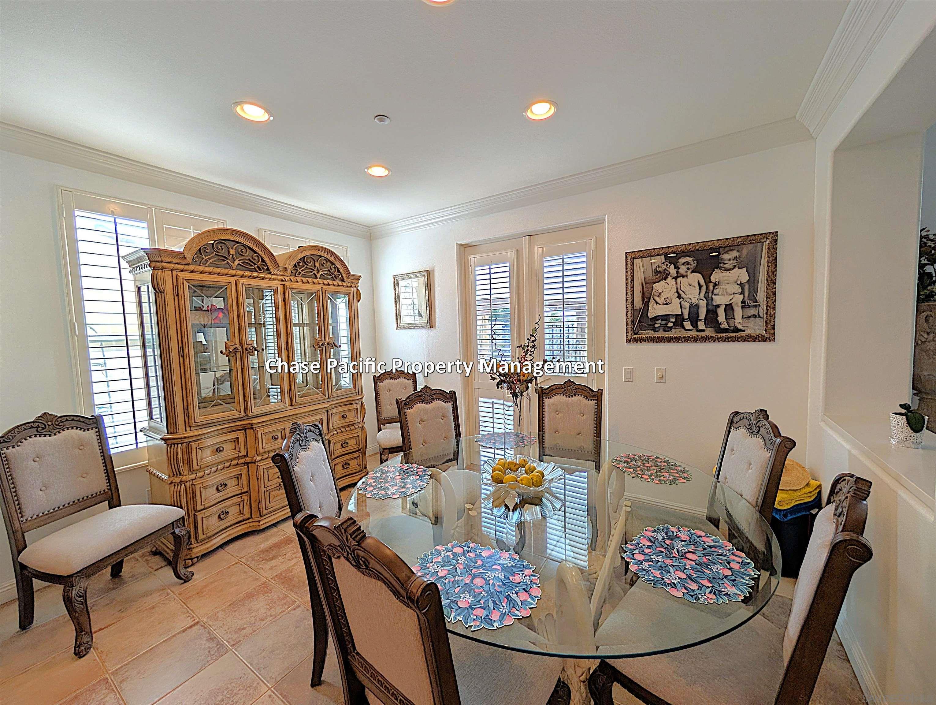 Detail Gallery Image 8 of 12 For 14414  Caminito Lazanja, San Diego,  CA 92127 - 5 Beds | 4/1 Baths