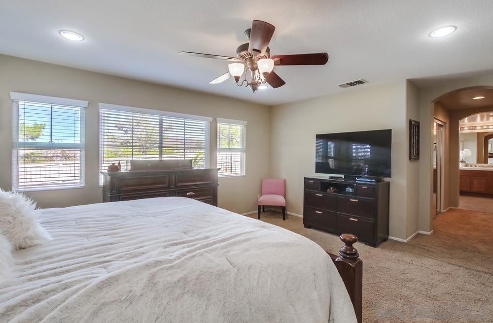 Detail Gallery Image 23 of 36 For 710  Casita Ln, San Marcos,  CA 92069 - 4 Beds | 3 Baths