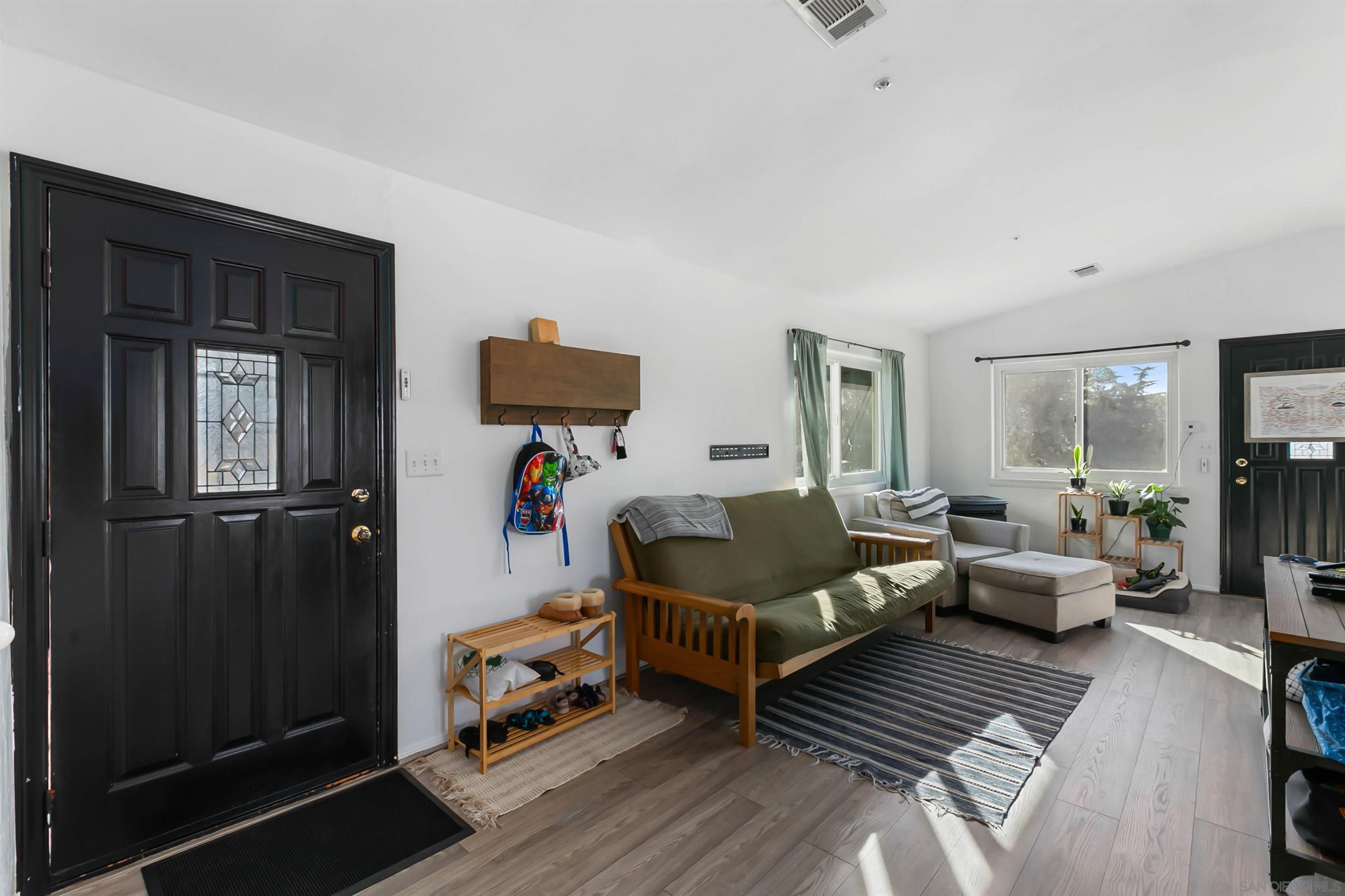 Detail Gallery Image 4 of 35 For 30028  Canvasback Dr, Campo,  CA 91906 - 3 Beds | 2 Baths