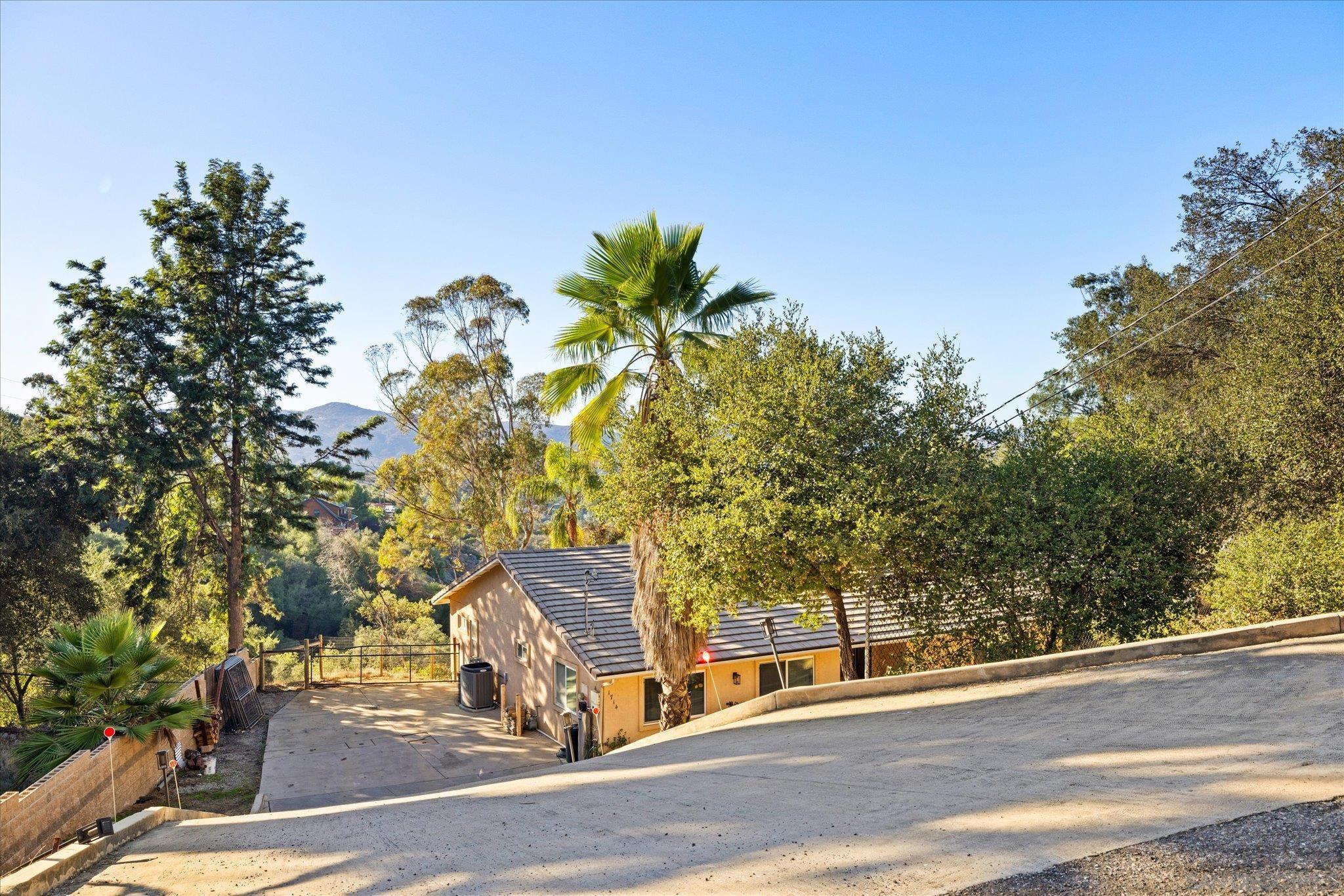 Detail Gallery Image 42 of 62 For 1714  Foss Rd, Alpine,  CA 91901 - 3 Beds | 2/1 Baths