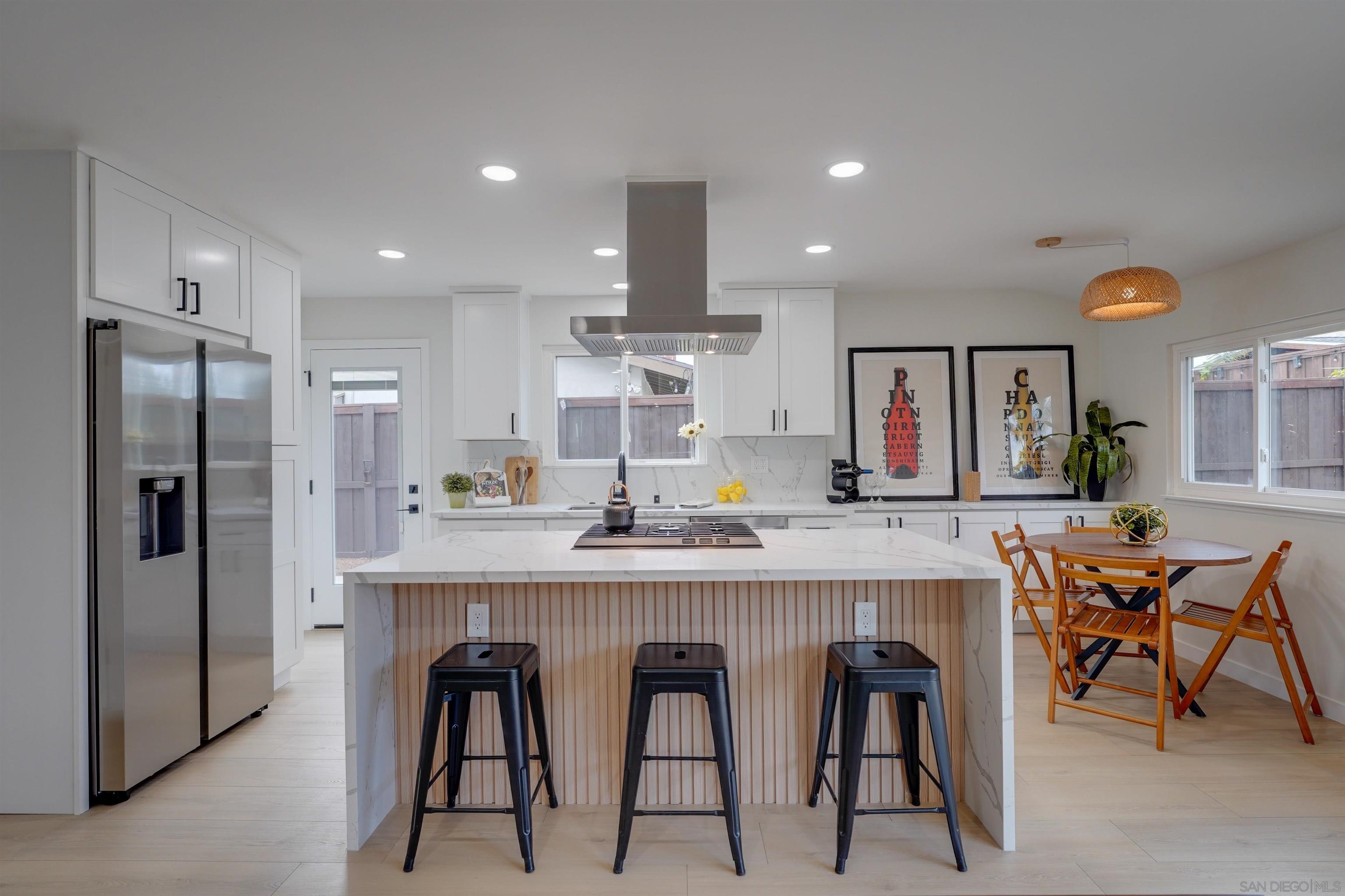 Detail Gallery Image 5 of 18 For 4226  Mount Voss Dr, San Diego,  CA 92117 - 4 Beds | 2 Baths