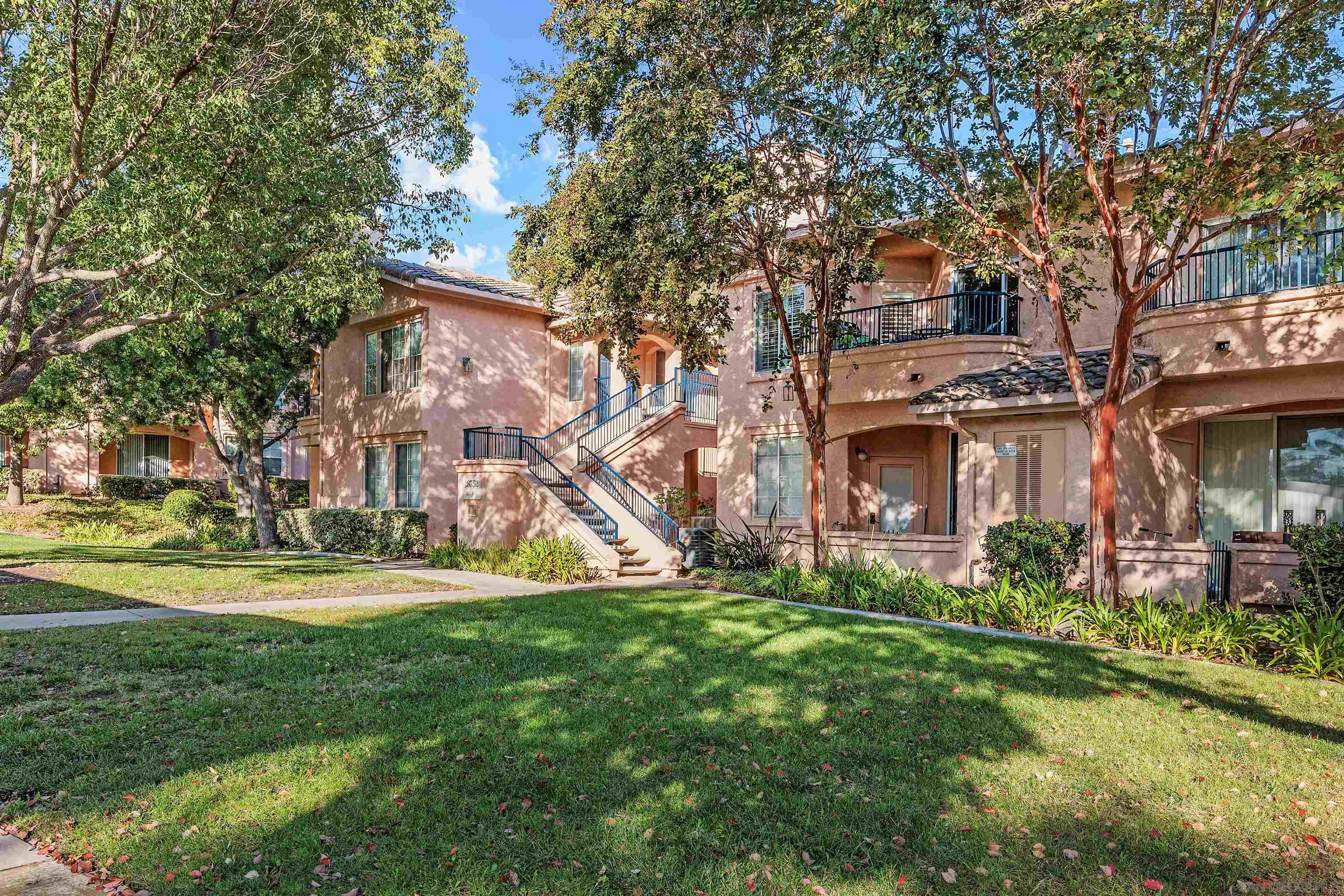 Front Image Thumbnail for SD250042449