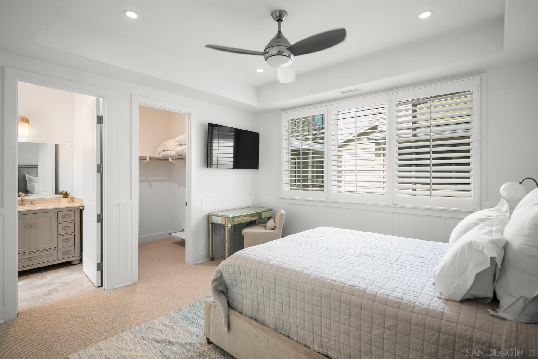 Detail Gallery Image 25 of 29 For 712  E Ave, Coronado,  CA 92118 - 4 Beds | 4/1 Baths