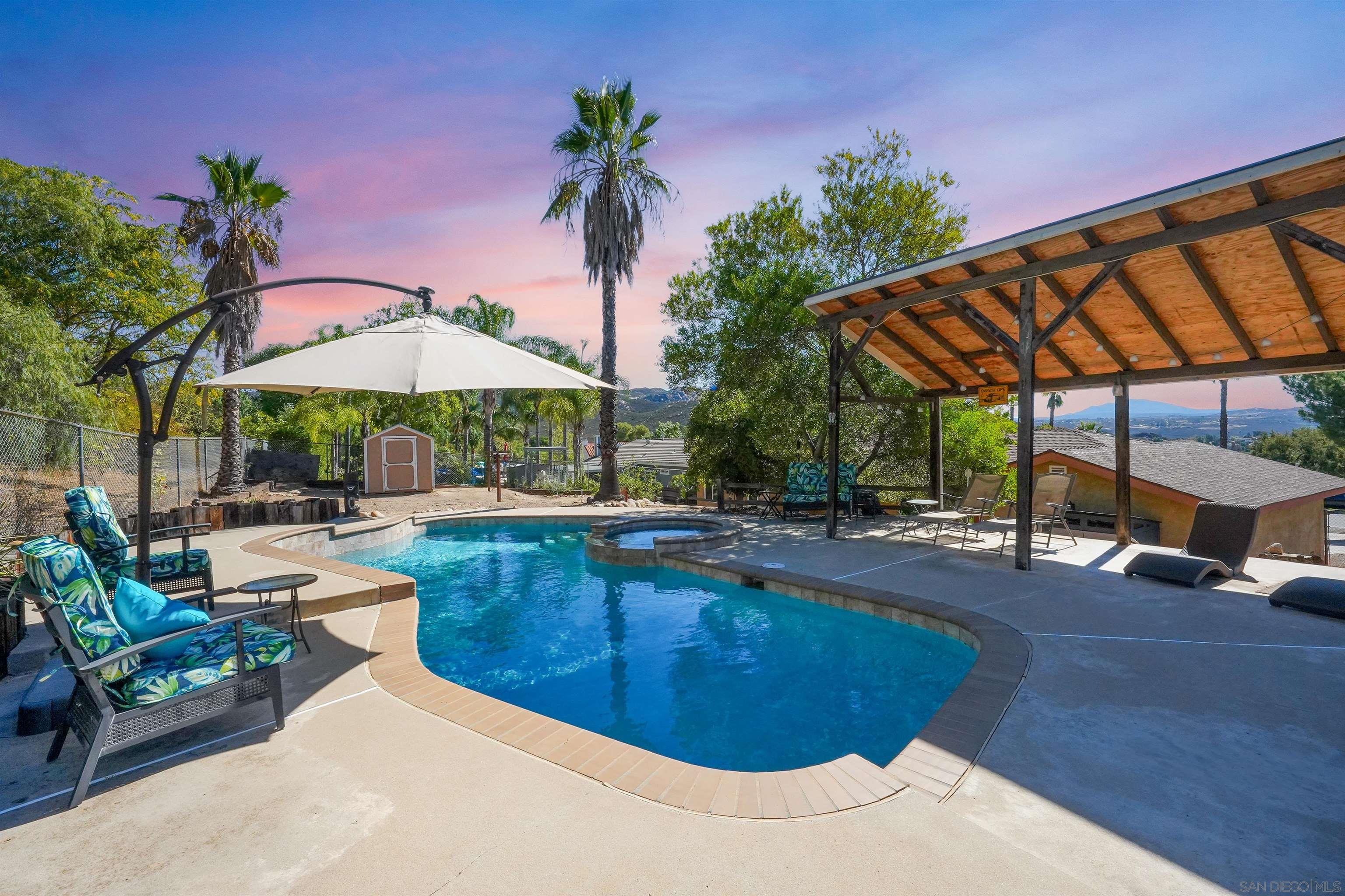 Front Image Thumbnail for SD250042451