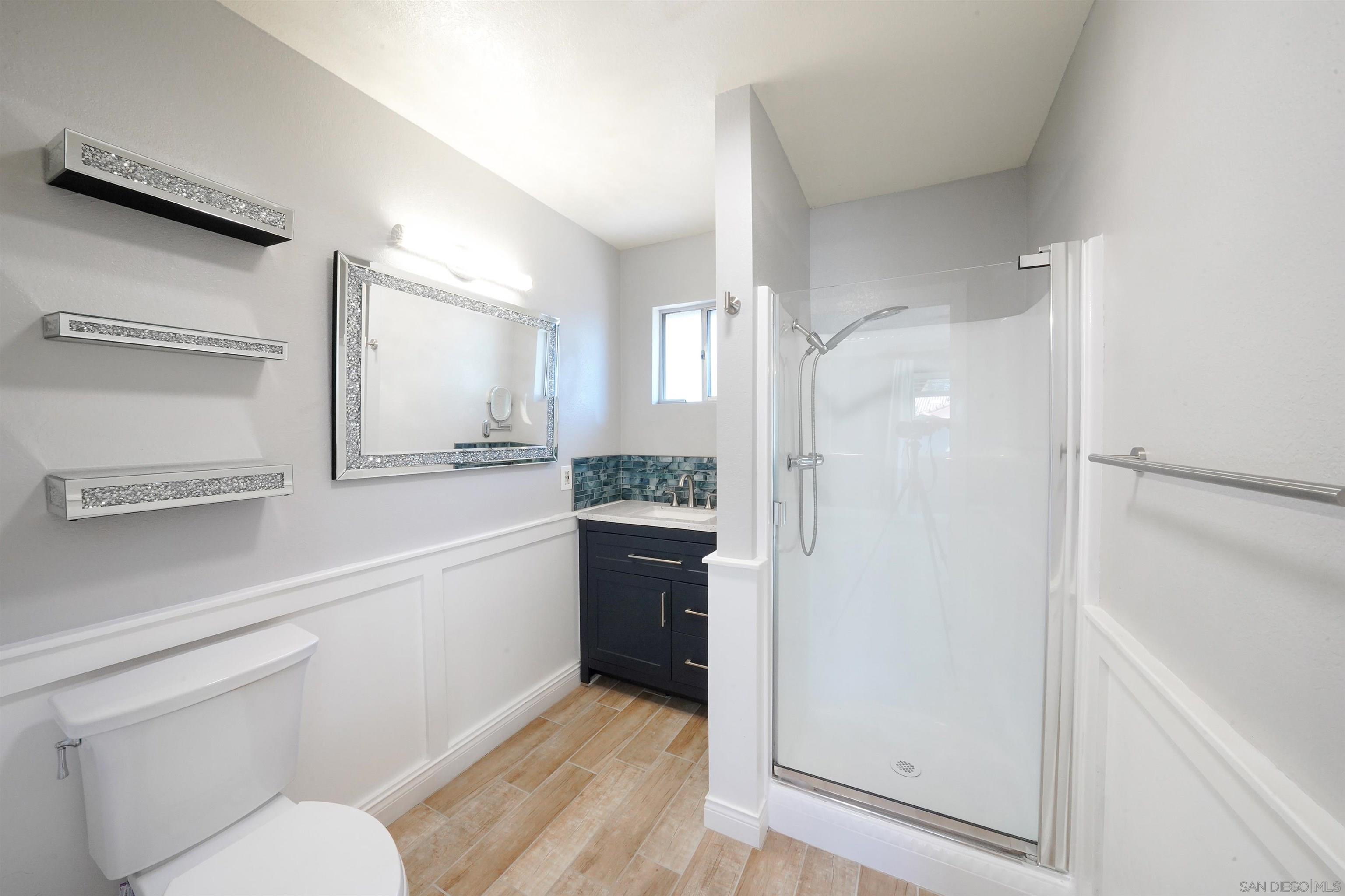 Detail Gallery Image 10 of 12 For 24402  Ysidro Drive, Ramona,  CA 92065 - 3 Beds | 2 Baths