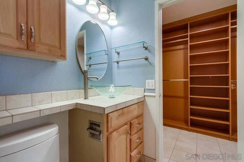 Detail Gallery Image 24 of 34 For 3333  Ruffin Rd.  4s,  San Diego,  CA 92123 - 2 Beds | 1 Baths