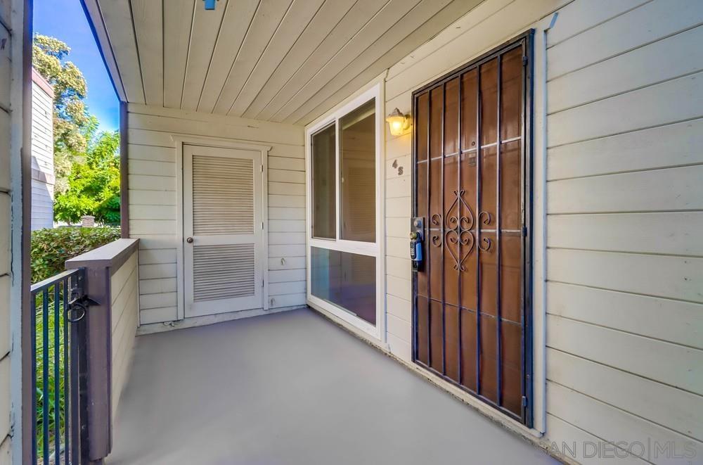 Detail Gallery Image 4 of 34 For 3333  Ruffin Rd.  4s,  San Diego,  CA 92123 - 2 Beds | 1 Baths