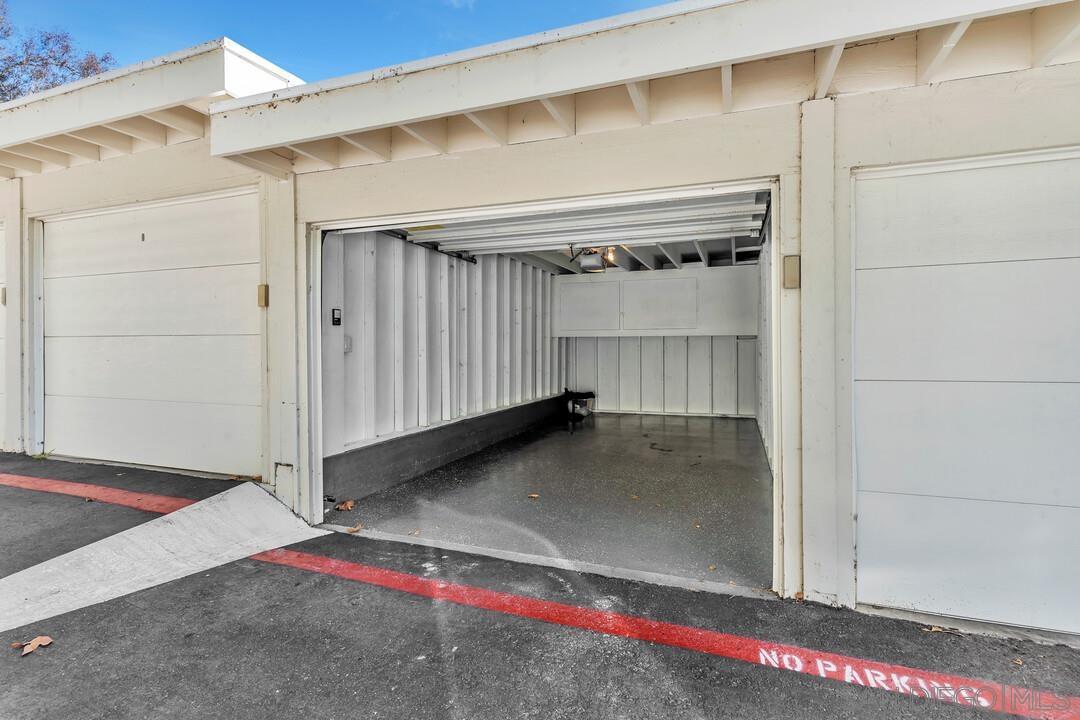 Detail Gallery Image 39 of 49 For 827  Del Mar Downs Rd  #E,  Solana Beach,  CA 92075 - 3 Beds | 2/1 Baths