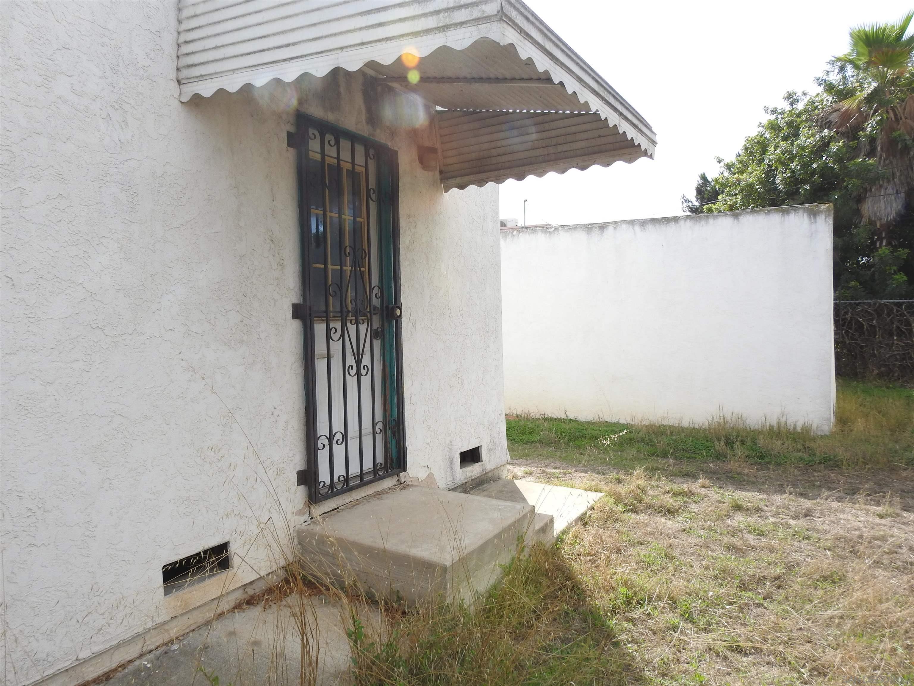 Detail Gallery Image 15 of 47 For 4448  Felton St, San Diego,  CA 92116 - 3 Beds | 1 Baths