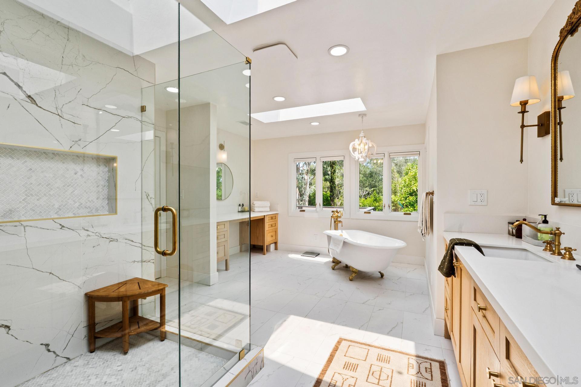 Detail Gallery Image 43 of 70 For 13953  Sagewood Dr, Poway,  CA 92064 - 4 Beds | 4 Baths