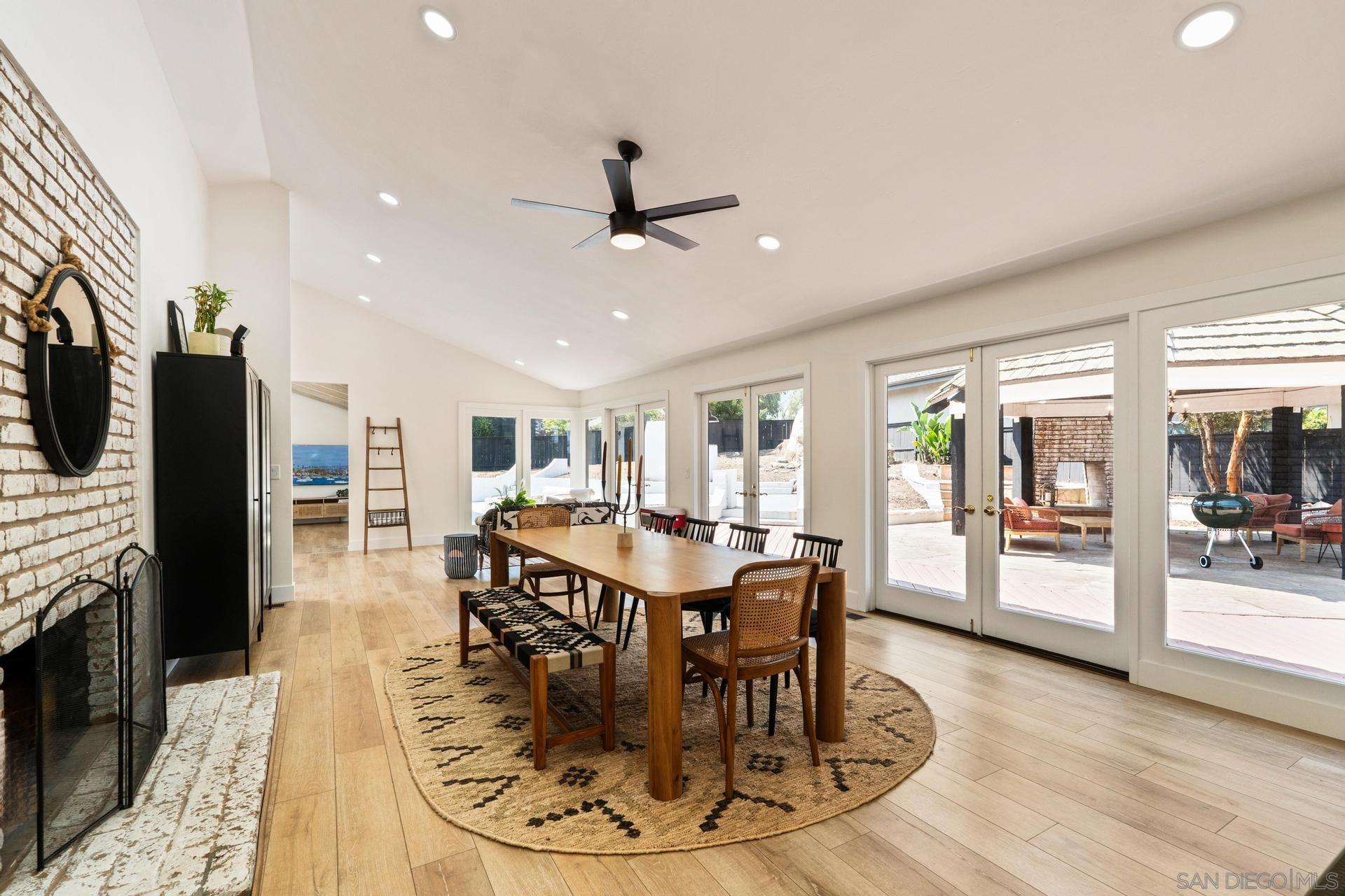 Detail Gallery Image 10 of 70 For 13953  Sagewood Dr, Poway,  CA 92064 - 4 Beds | 4 Baths