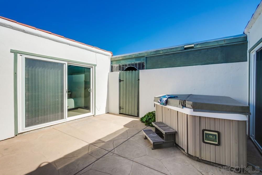 Detail Gallery Image 50 of 54 For 3621  Vista Campana S  #92,  Oceanside,  CA 92057 - 3 Beds | 2 Baths