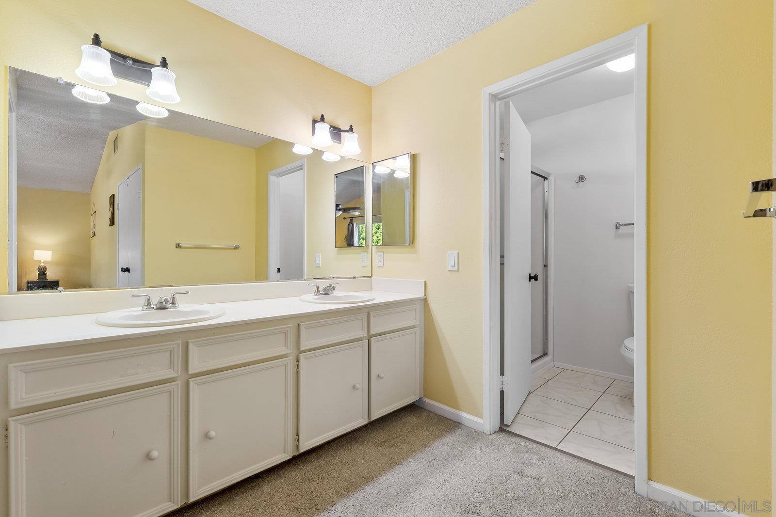 Detail Gallery Image 19 of 36 For 13879  Paseo Cardiel, San Diego,  CA 92129 - 4 Beds | 2/1 Baths