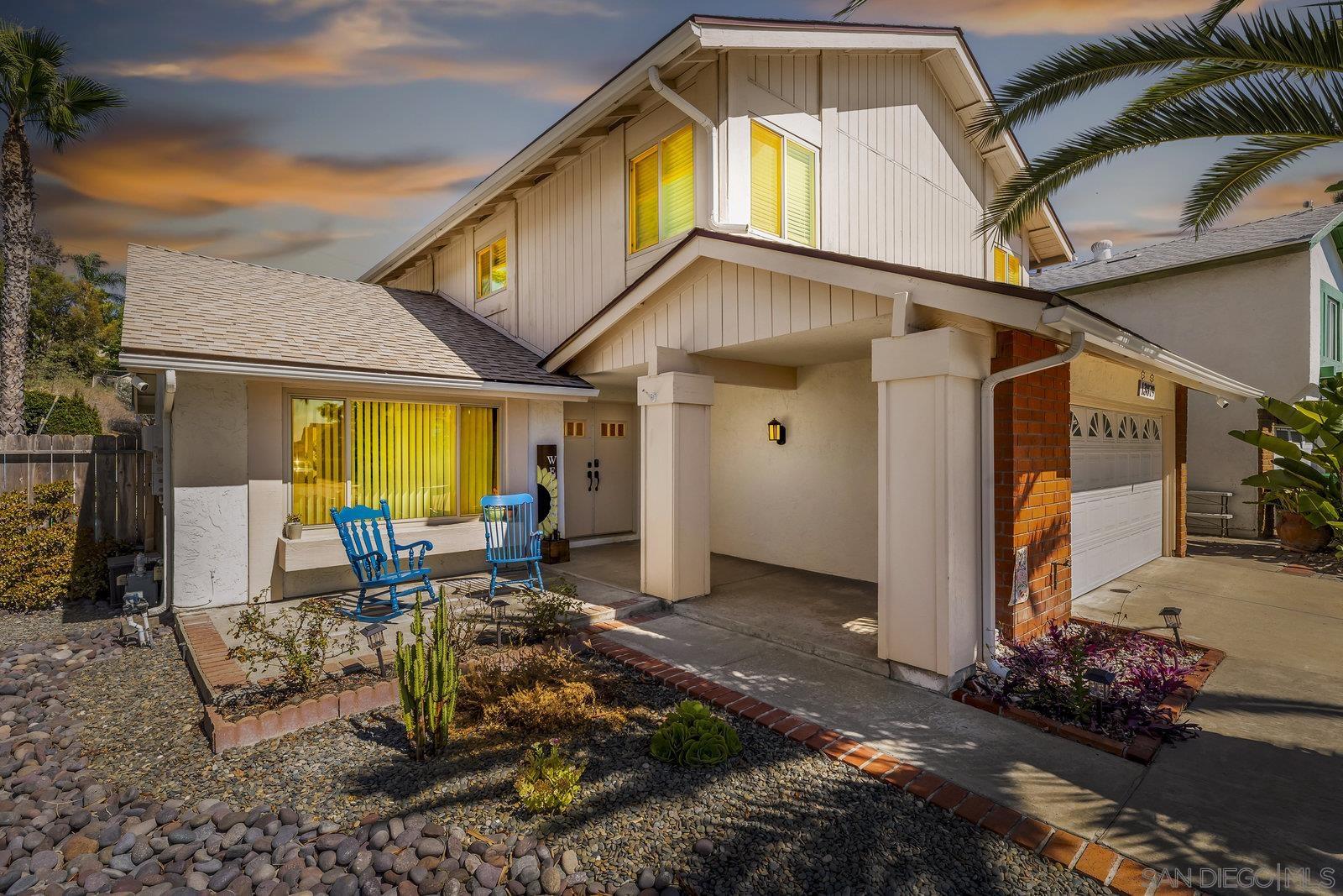 Detail Gallery Image 4 of 36 For 13879  Paseo Cardiel, San Diego,  CA 92129 - 4 Beds | 2/1 Baths