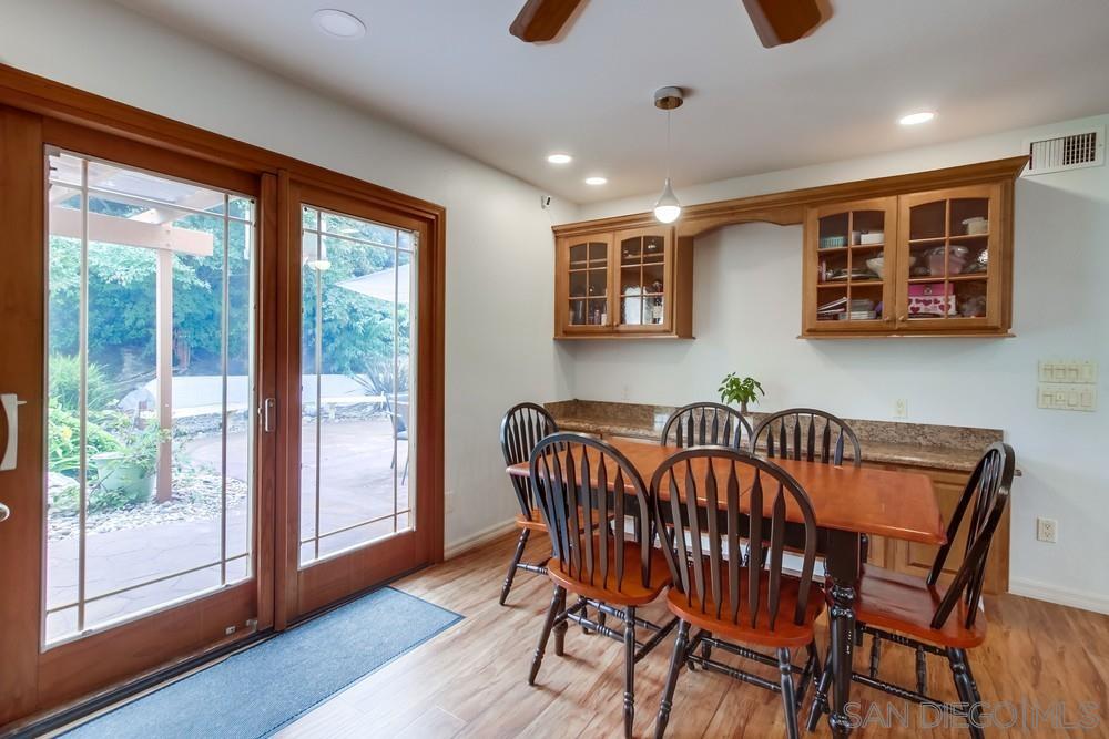 Detail Gallery Image 15 of 45 For 11385  Paseo Albacete, San Diego,  CA 92129 - 5 Beds | 2 Baths