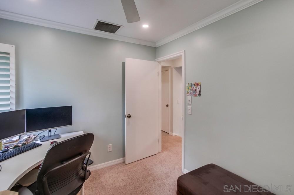 Detail Gallery Image 30 of 45 For 11385  Paseo Albacete, San Diego,  CA 92129 - 5 Beds | 2 Baths